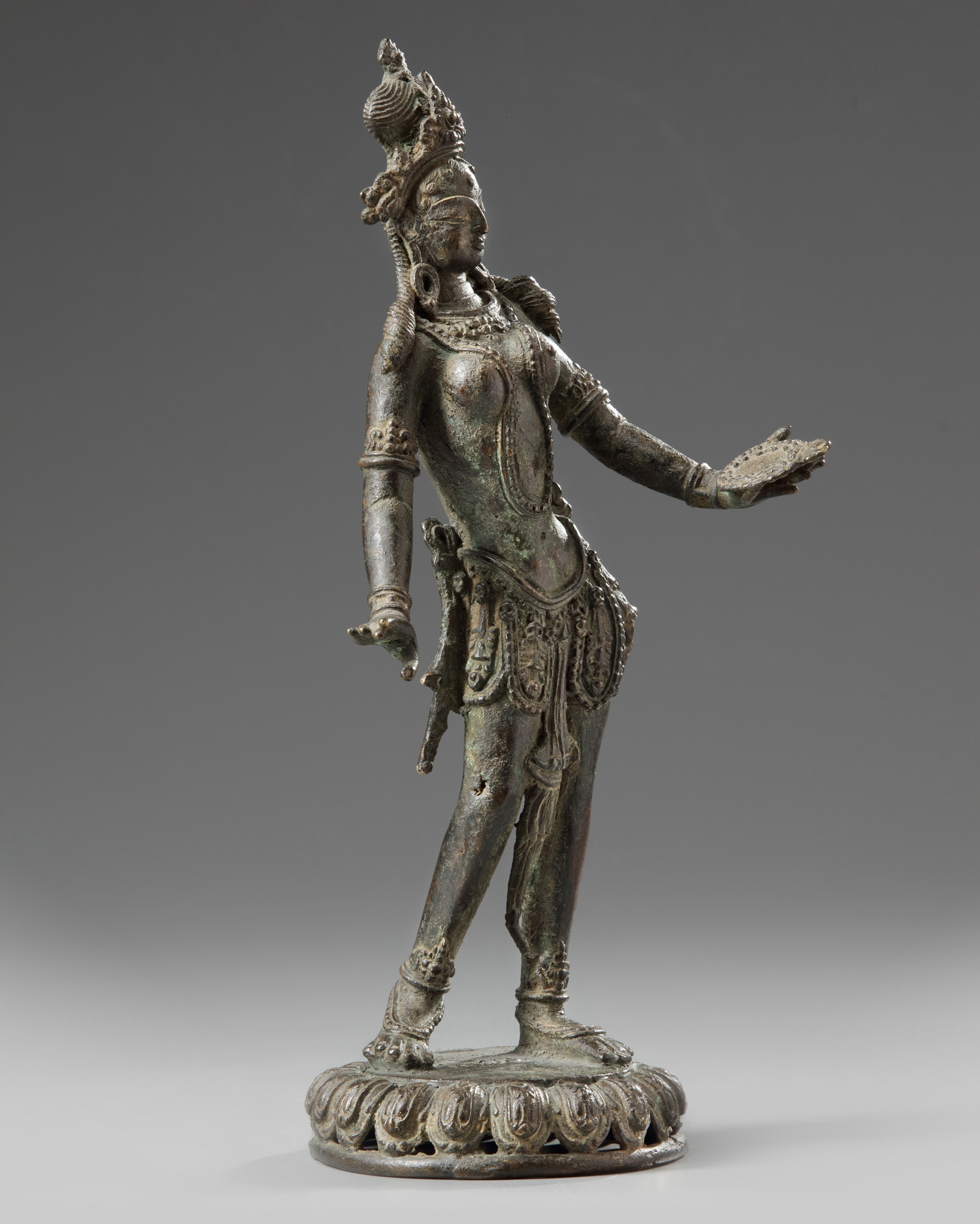 A Nepalese bronze dancing Tara - Image 4 of 5