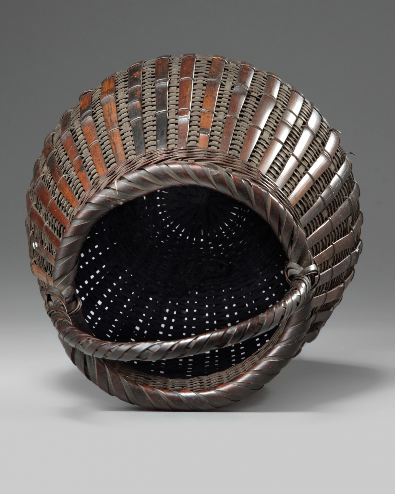 A Japanese Ikebana basket - Image 4 of 5