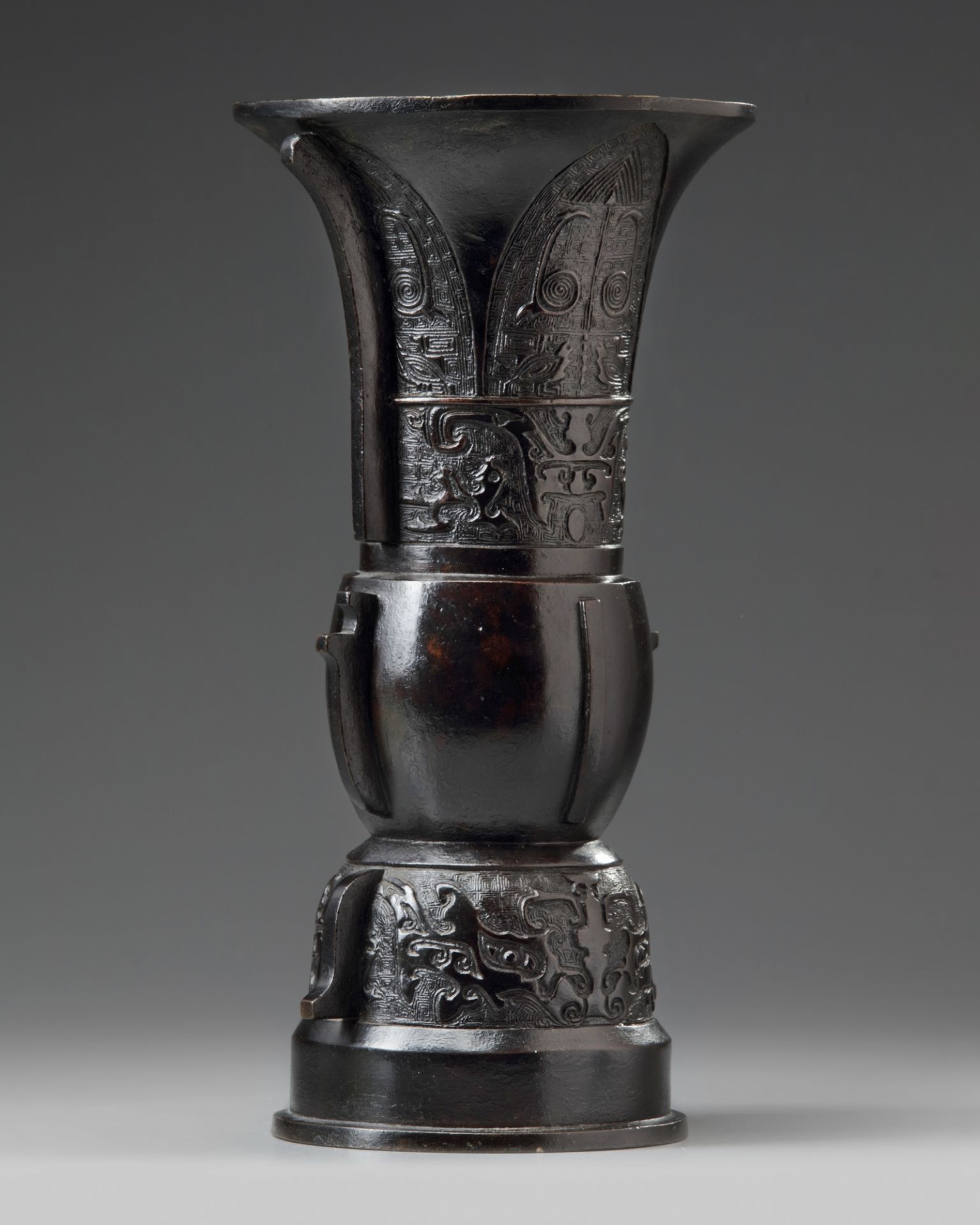 A Chinese bronze 'archaic' beaker vase, gu - Image 3 of 5