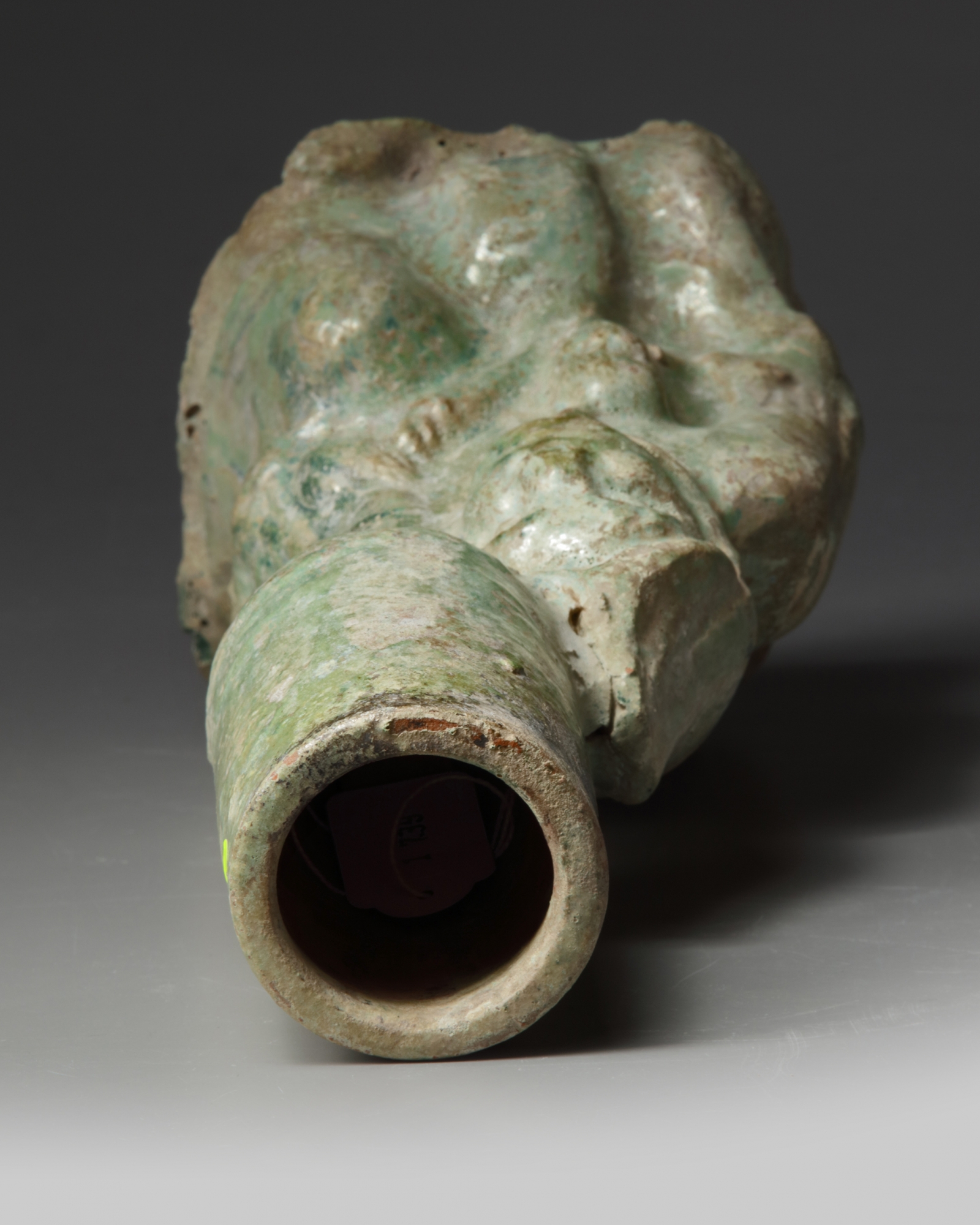A Chinese green glazed pottery incense holder - Image 4 of 5