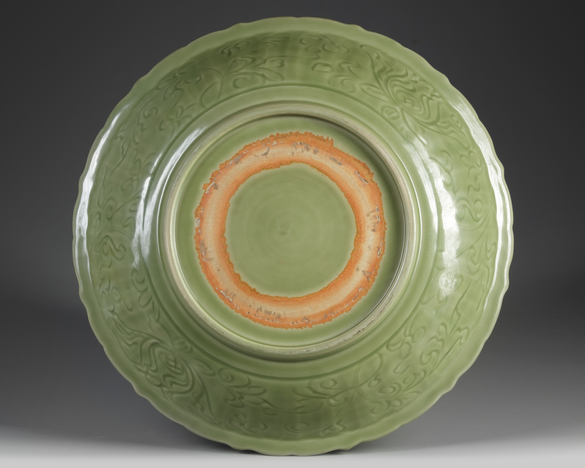 A Chinese Longquan-celadon-glazed 'lotus' barbed-rim charger - Image 3 of 3