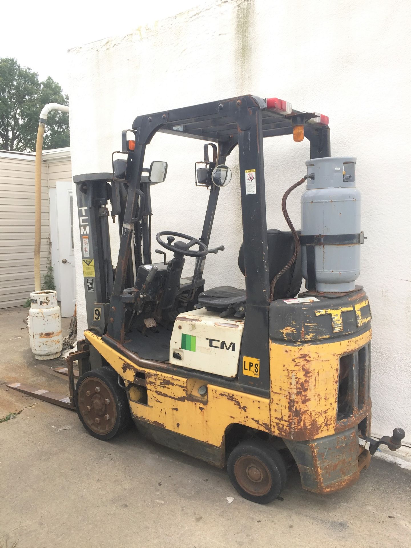 TCM 3000 LB forklift Model FCG15T8T. Buyer agrees to leave the forklift on location for 1 week so