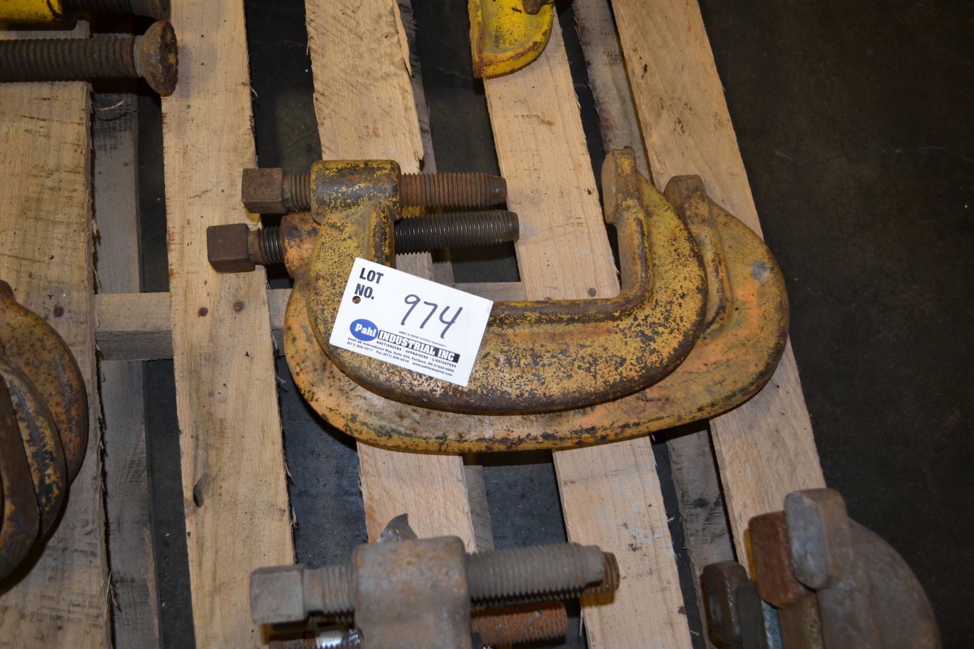 10" and 6 1/2" heavy duty c clamps