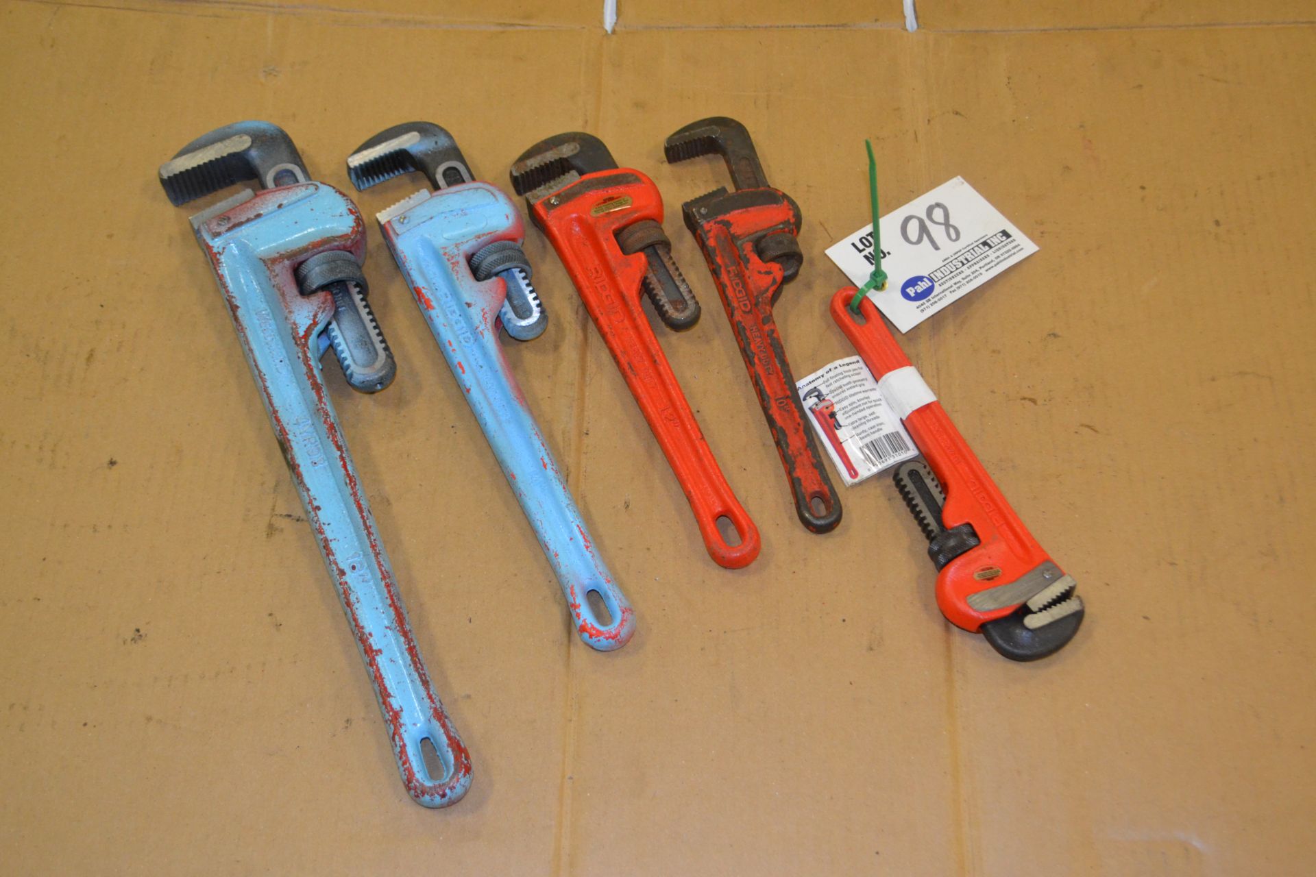 Assorted pipe wrenches