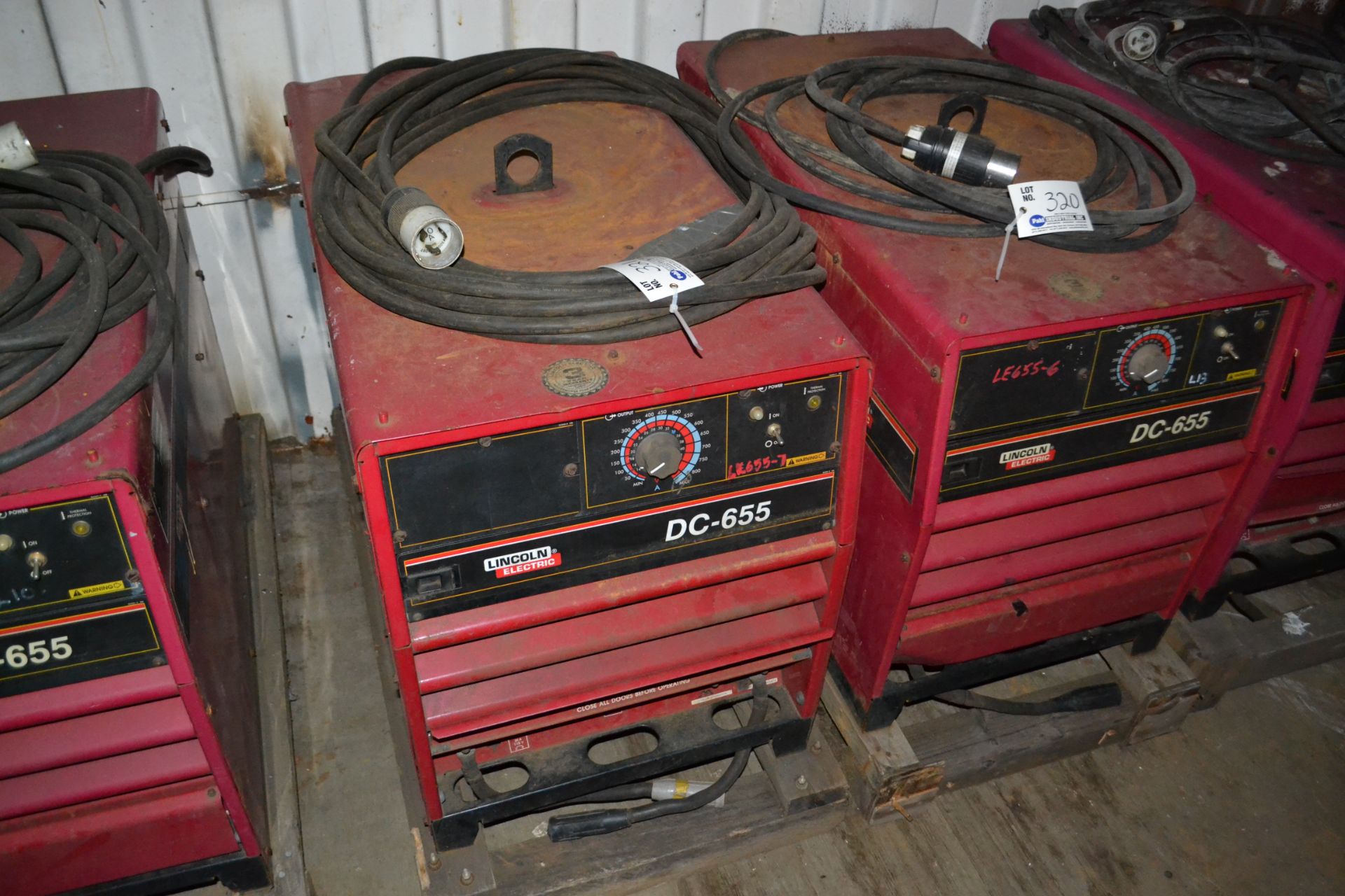 Lincoln DC-655 welding power source