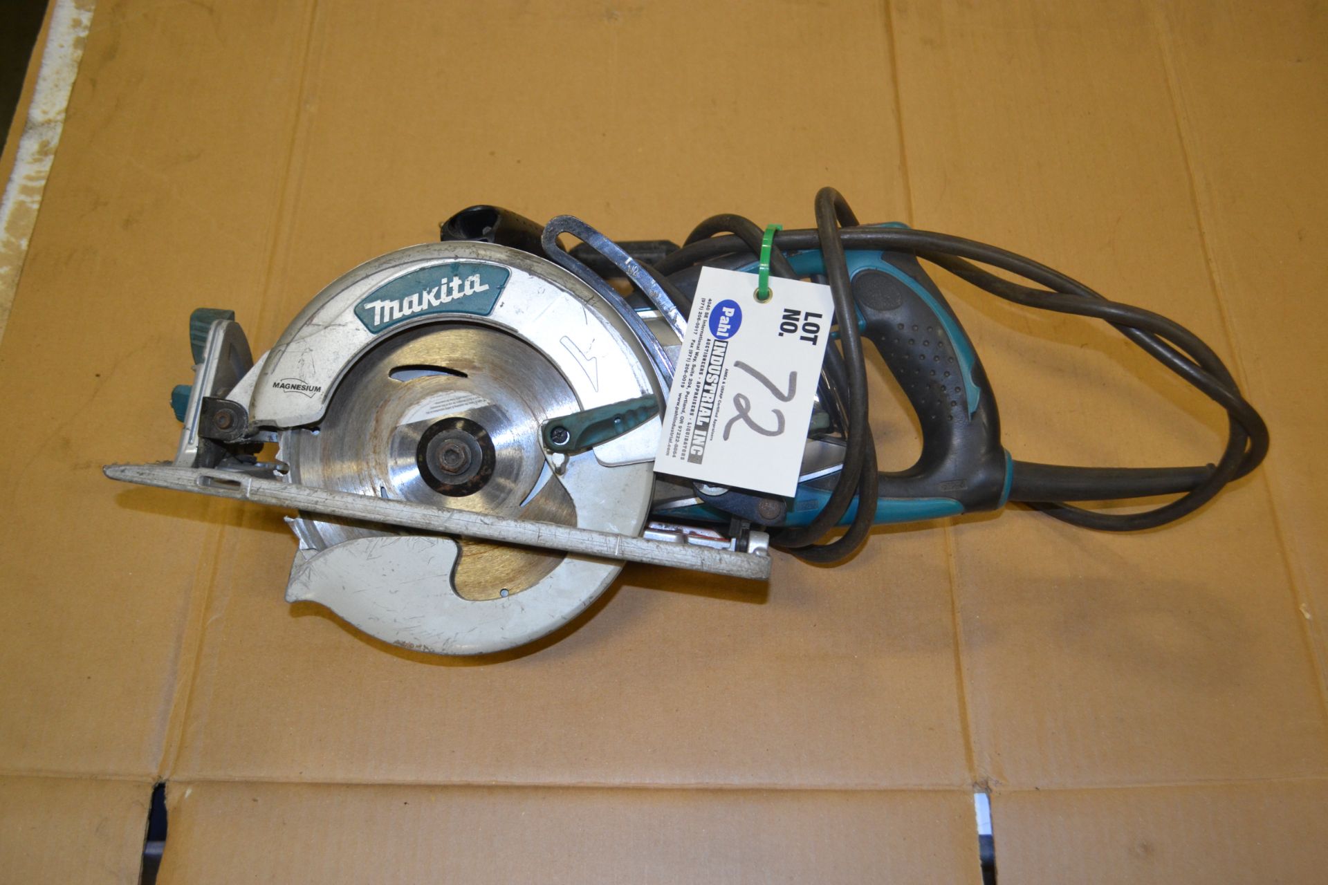 Makita 7 1/4" worm drive skil saw