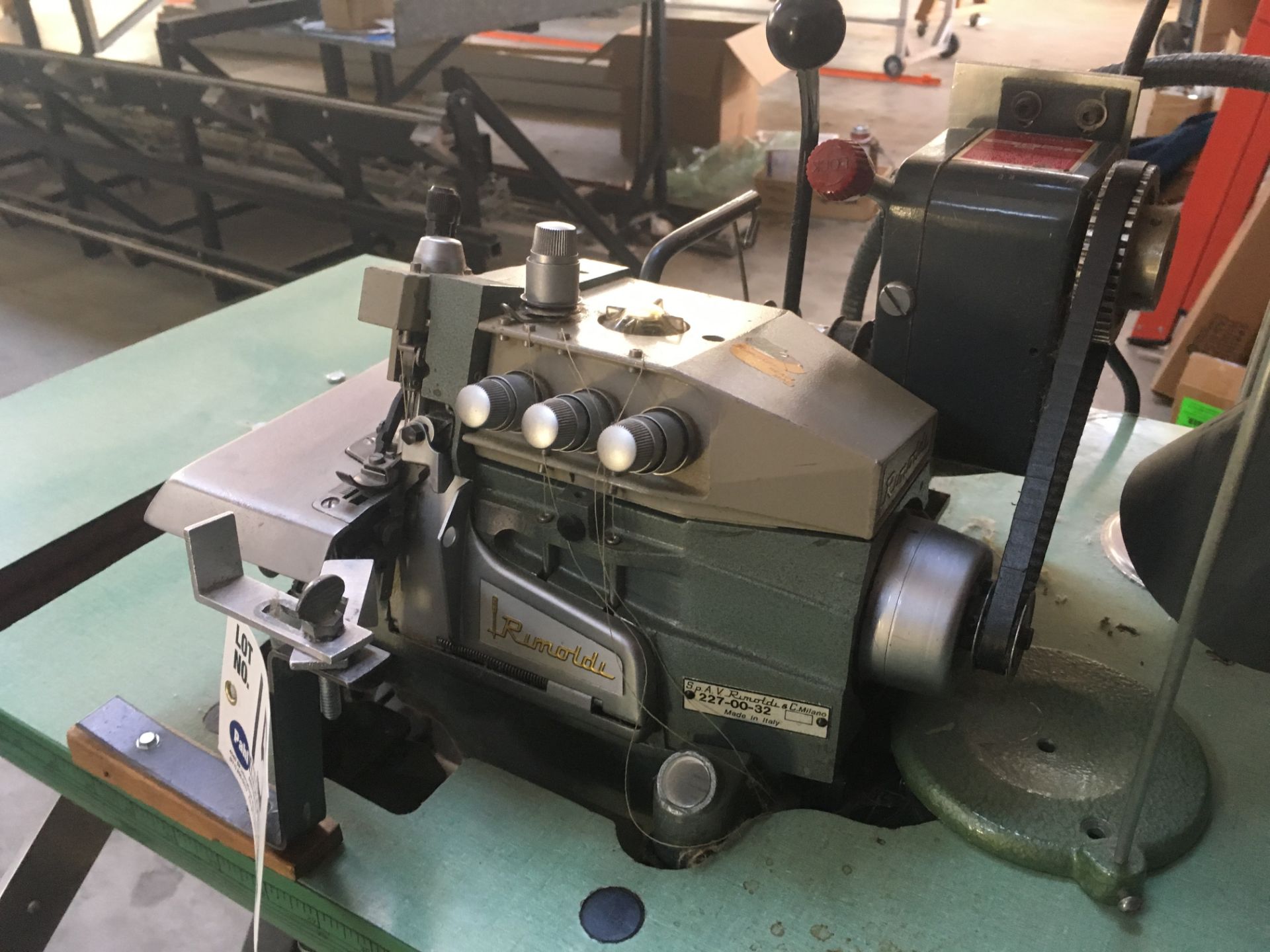 Rimoldi 227-00-32 Serger Sewing Machine - Image 3 of 3