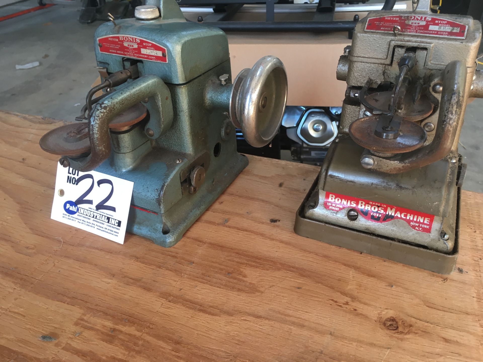 (2) Bonis BD-32 Fur Sewing machines (not known if operational) - Image 2 of 4