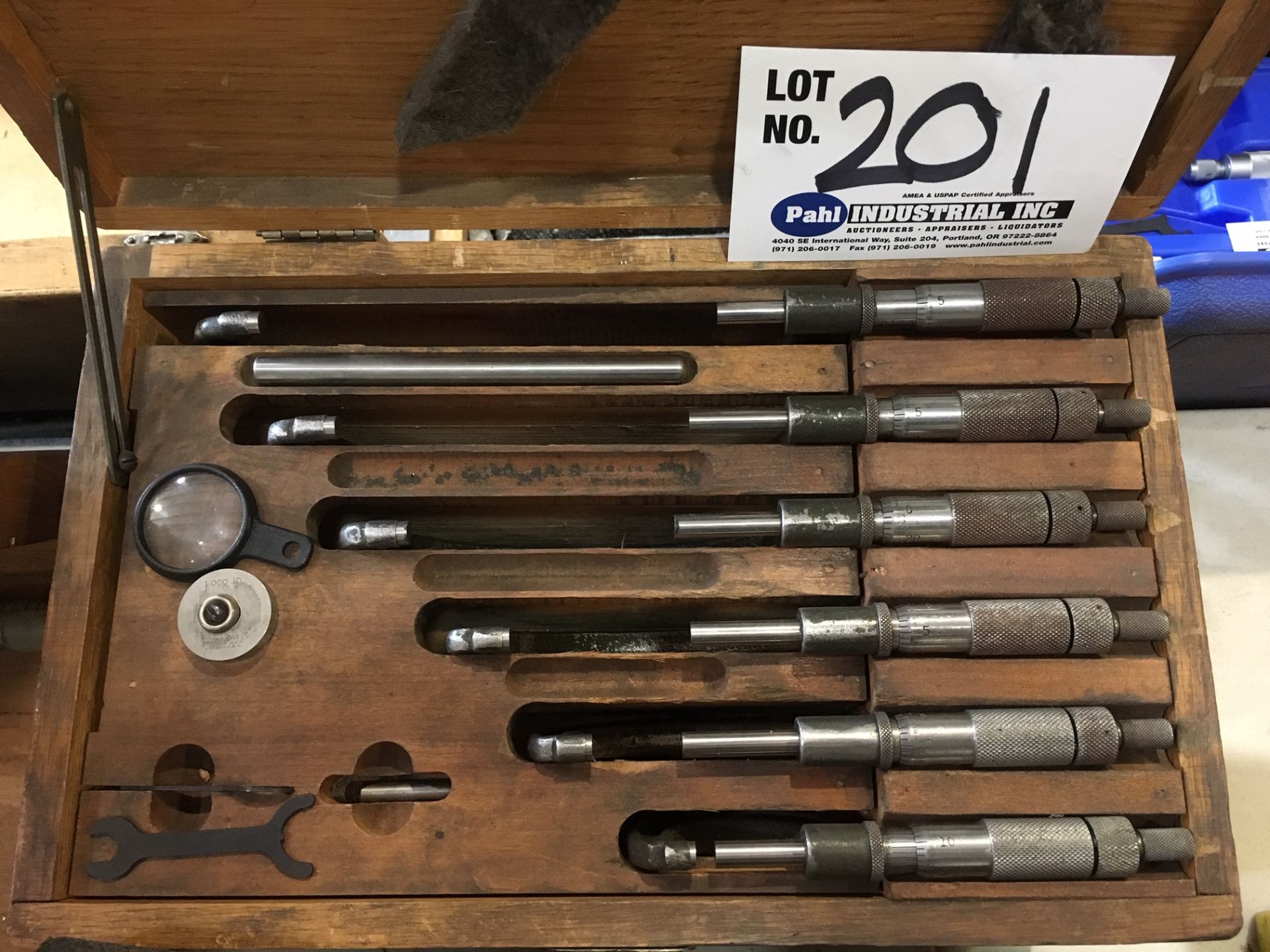 Lufkin Tool Co Complete OD Micrometer Set 0-1" - 5-6"