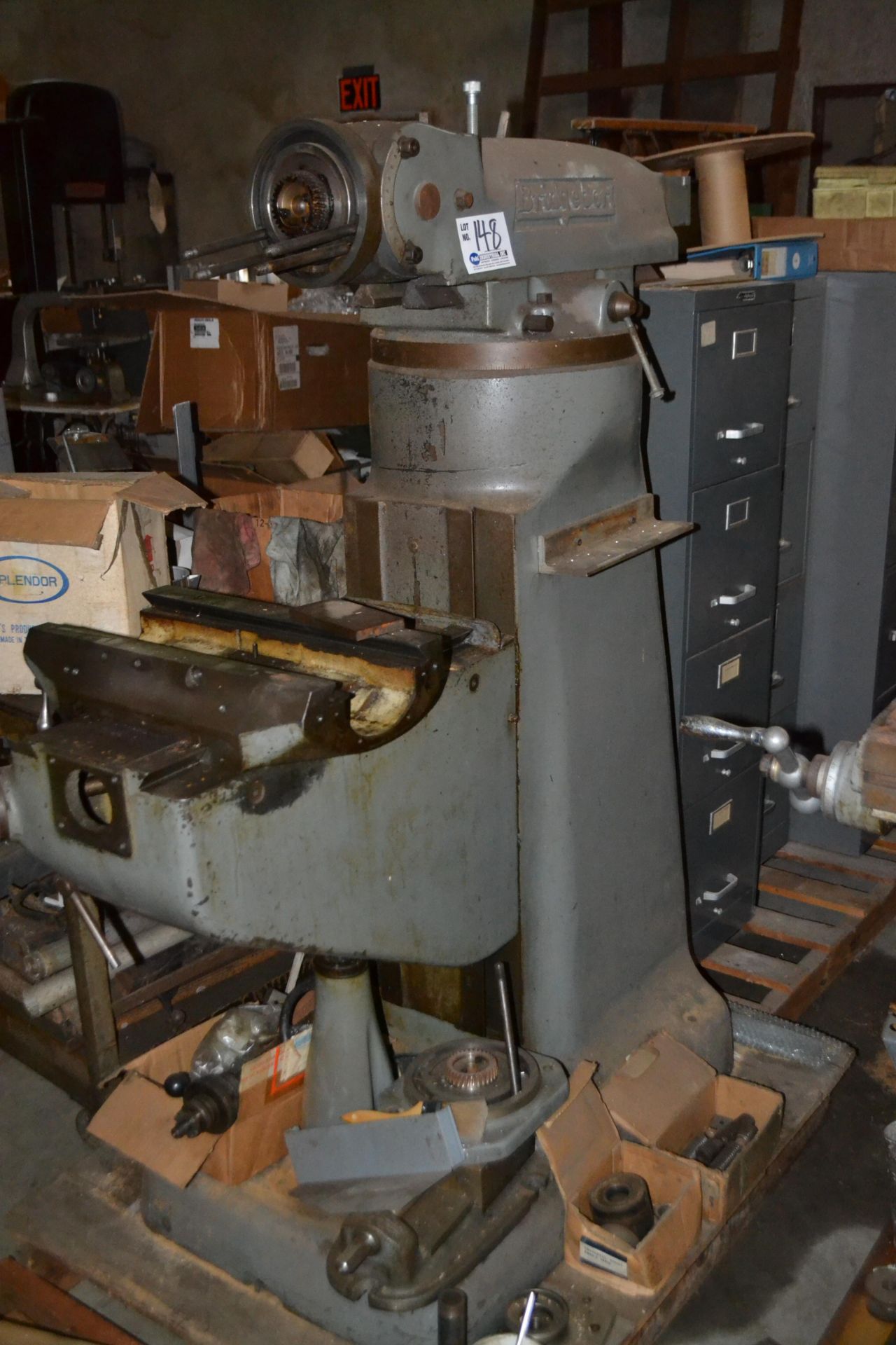 Bridgeport Vertical Mill no head w/ spare parts and vice