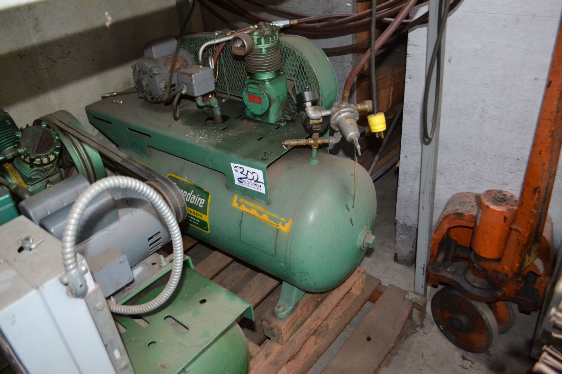Speed Aire 1Z982 Compressor 3/4 hp 1 phase - Image 2 of 2
