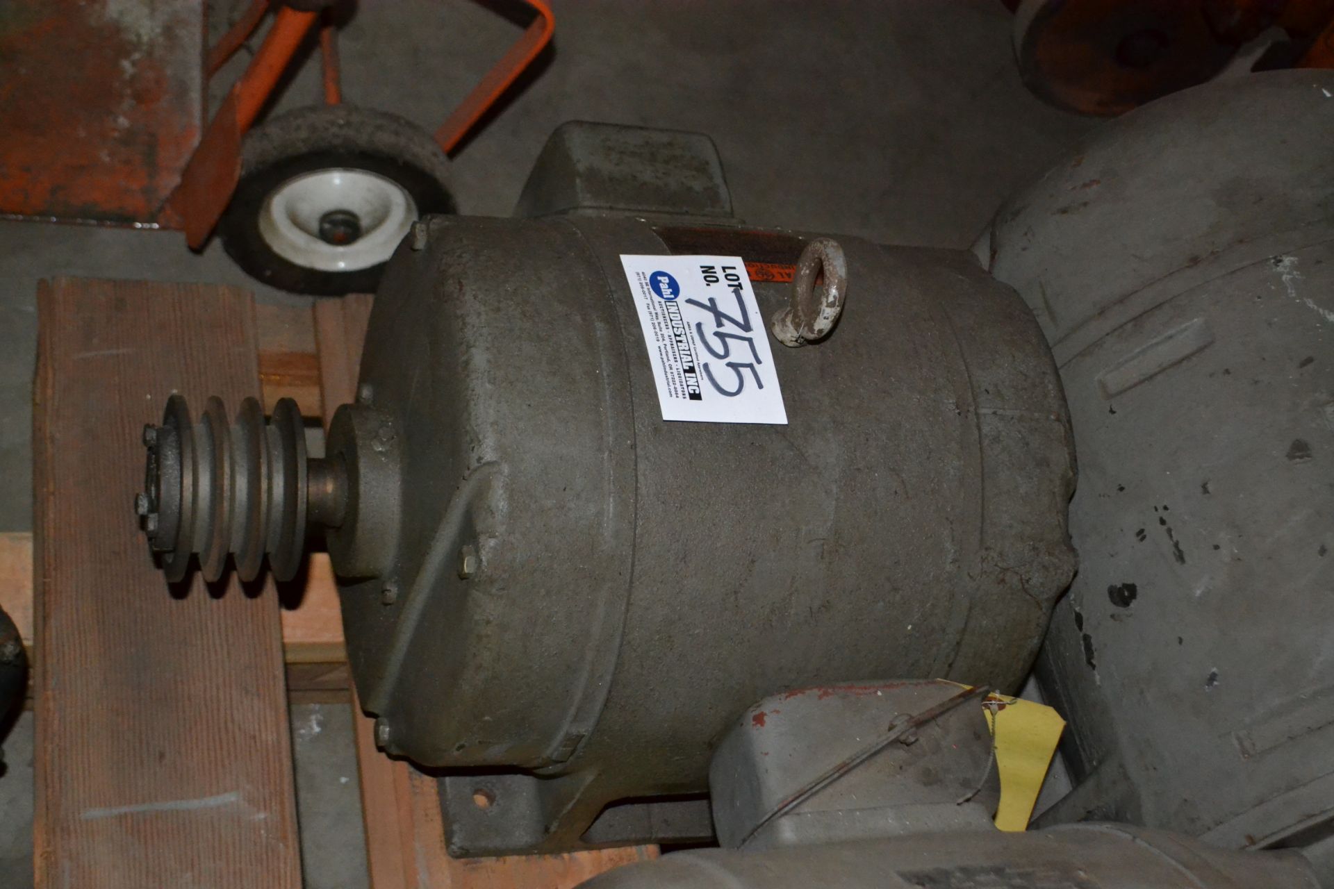 (2) 7.5 hp Electric Motors ( 1165 & 1760 rpm)