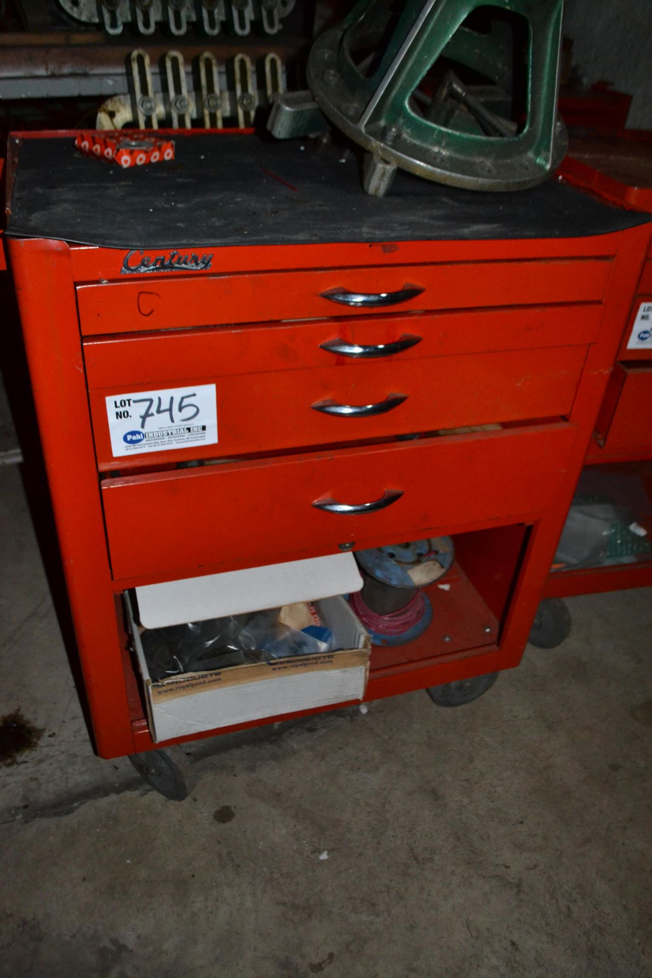 Century 5-drawer Tool Chest on Casters w/contents