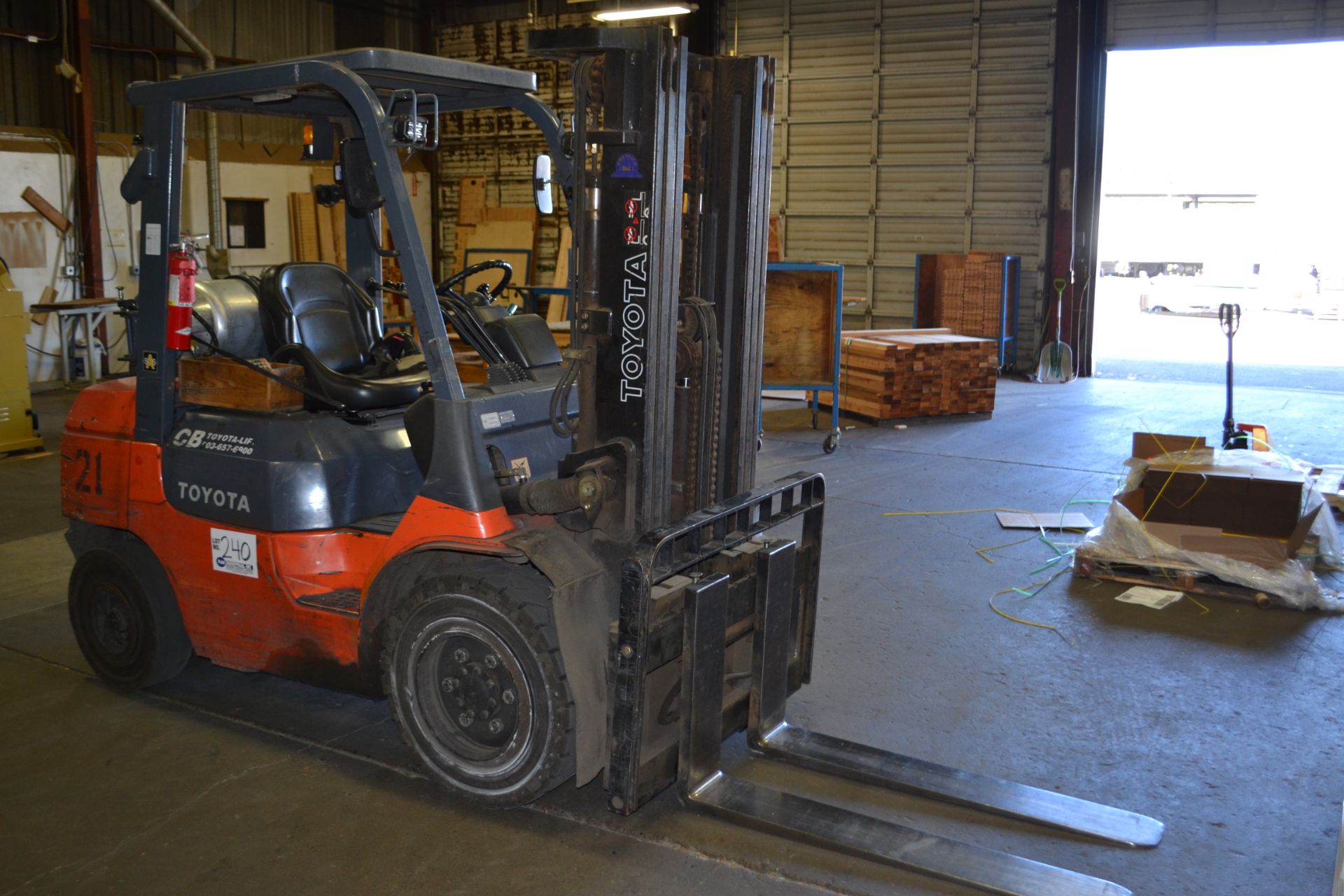 Toyota 7FGU30 LPG Forklift