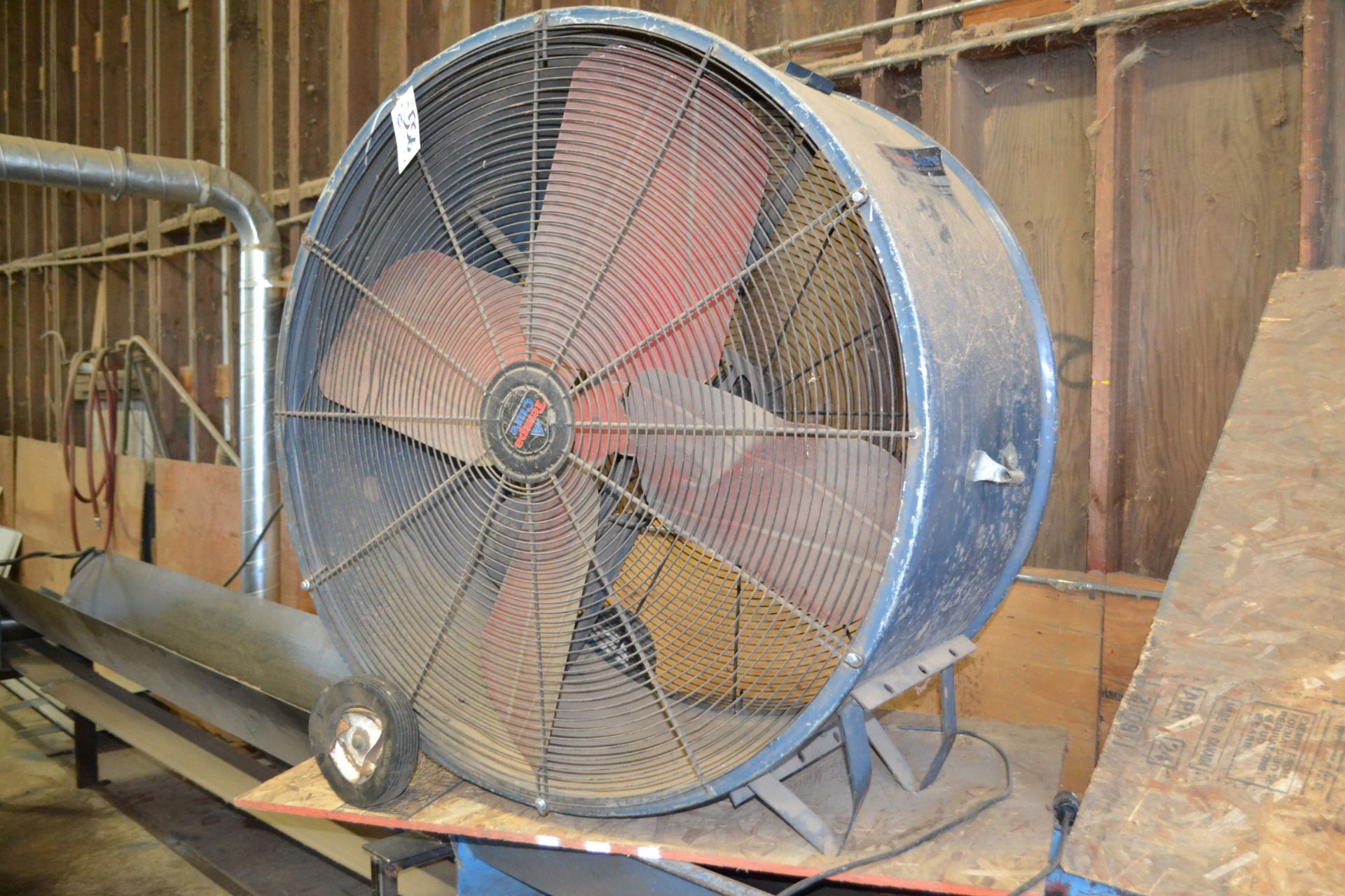 Triangle Engineering TPC42 42" Shop Fan