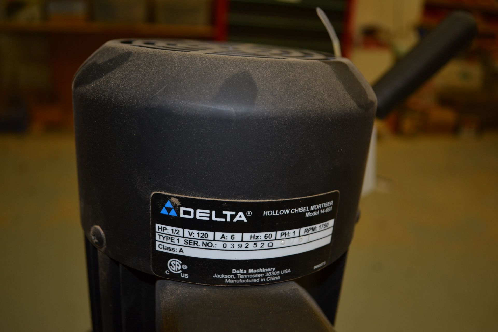 Delta 14-651 Hallow Chisel Bench Top Mortising Machine 1/2HP s/n: 039252Q - Image 3 of 4