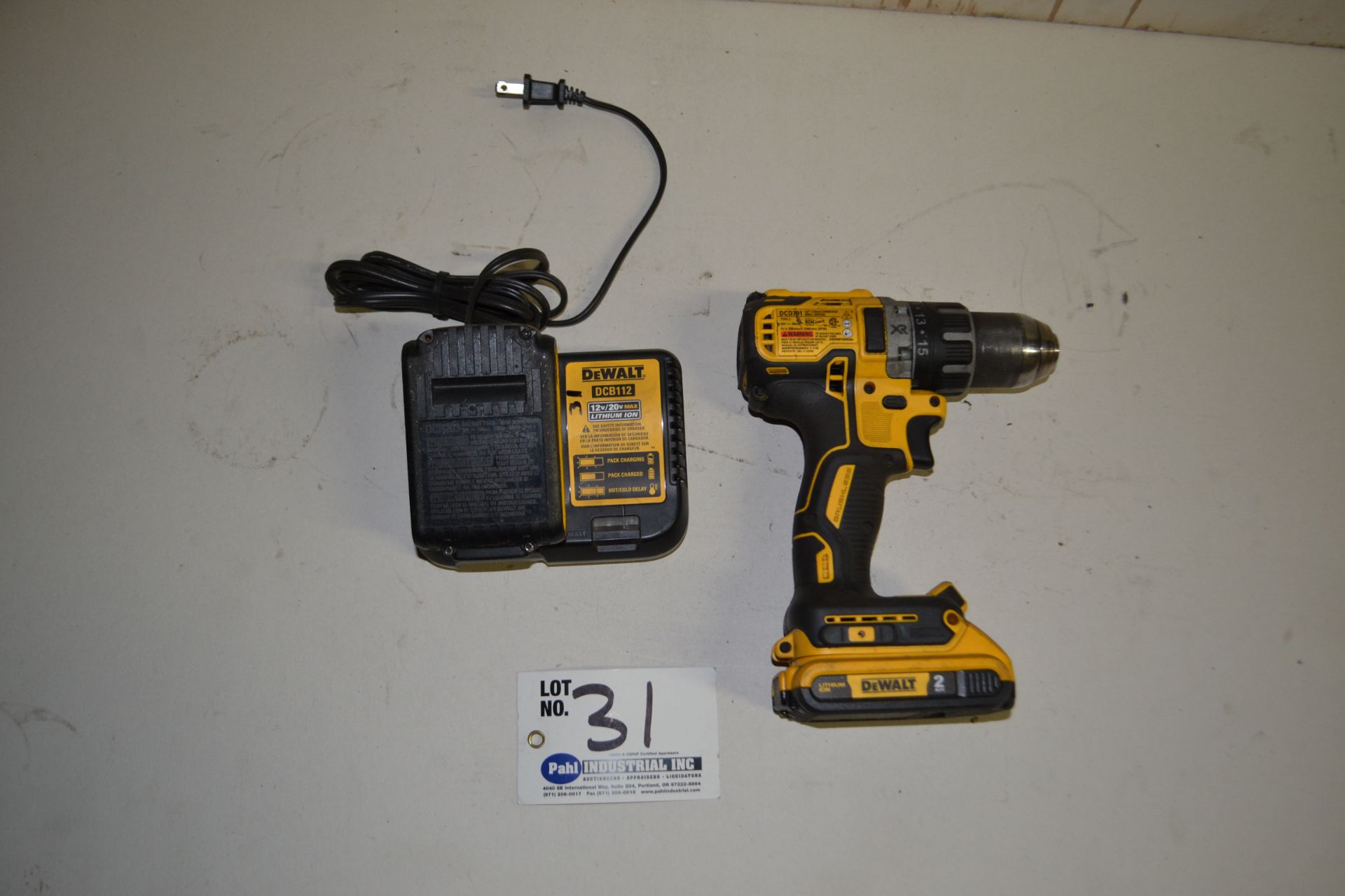 DeWalt DCD791 1/2" Cordless Drill Driver c/w Battery and Charger