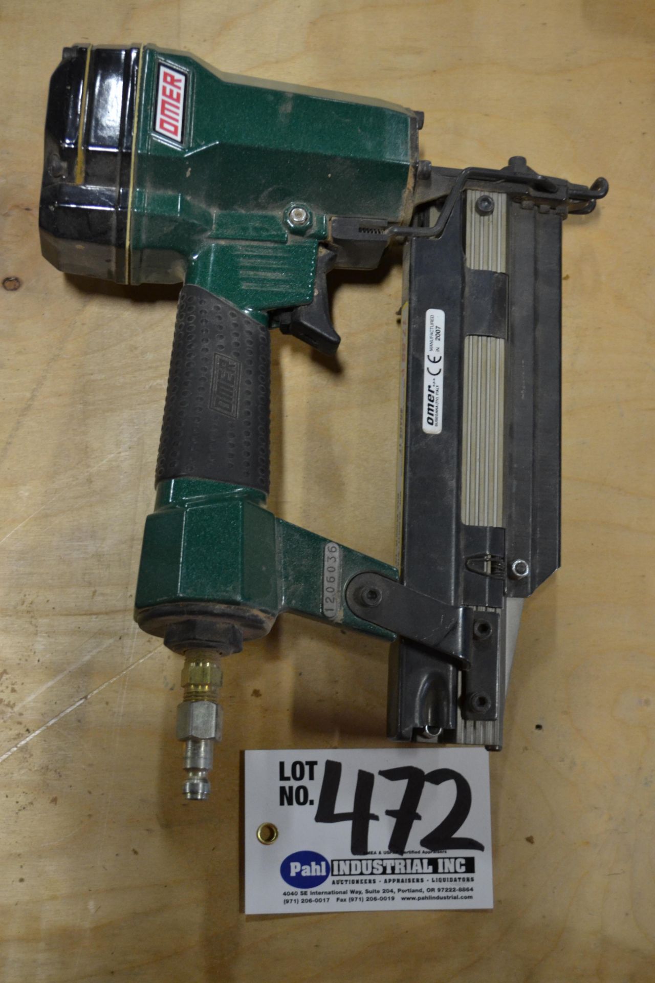 Omer 17.55 Pneumatic Staple Gun