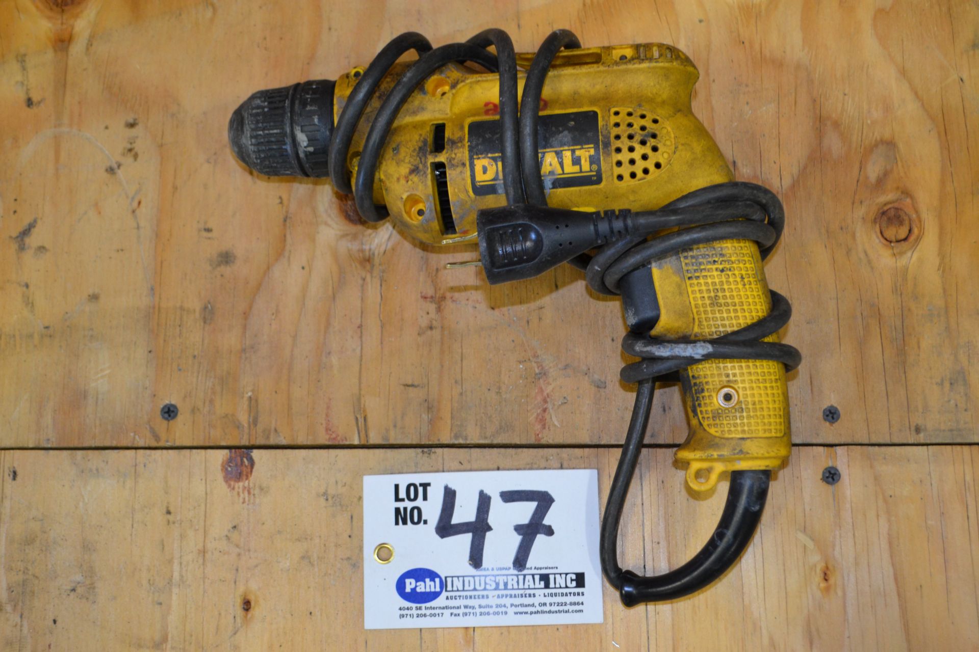 DeWalt D21007 3/8" Drill