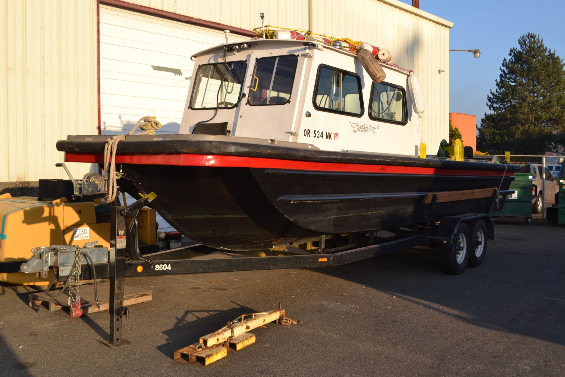 Monarch 30’ Aluminum hull dive boat p/w Chev 350 with Volvo Penta 280 leg “Cutlass”