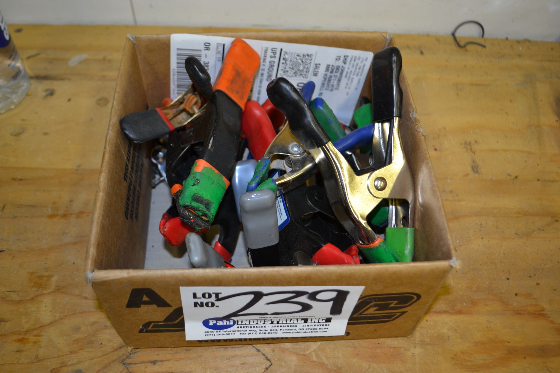 Box of Assorted Rubber Tipped Clamps