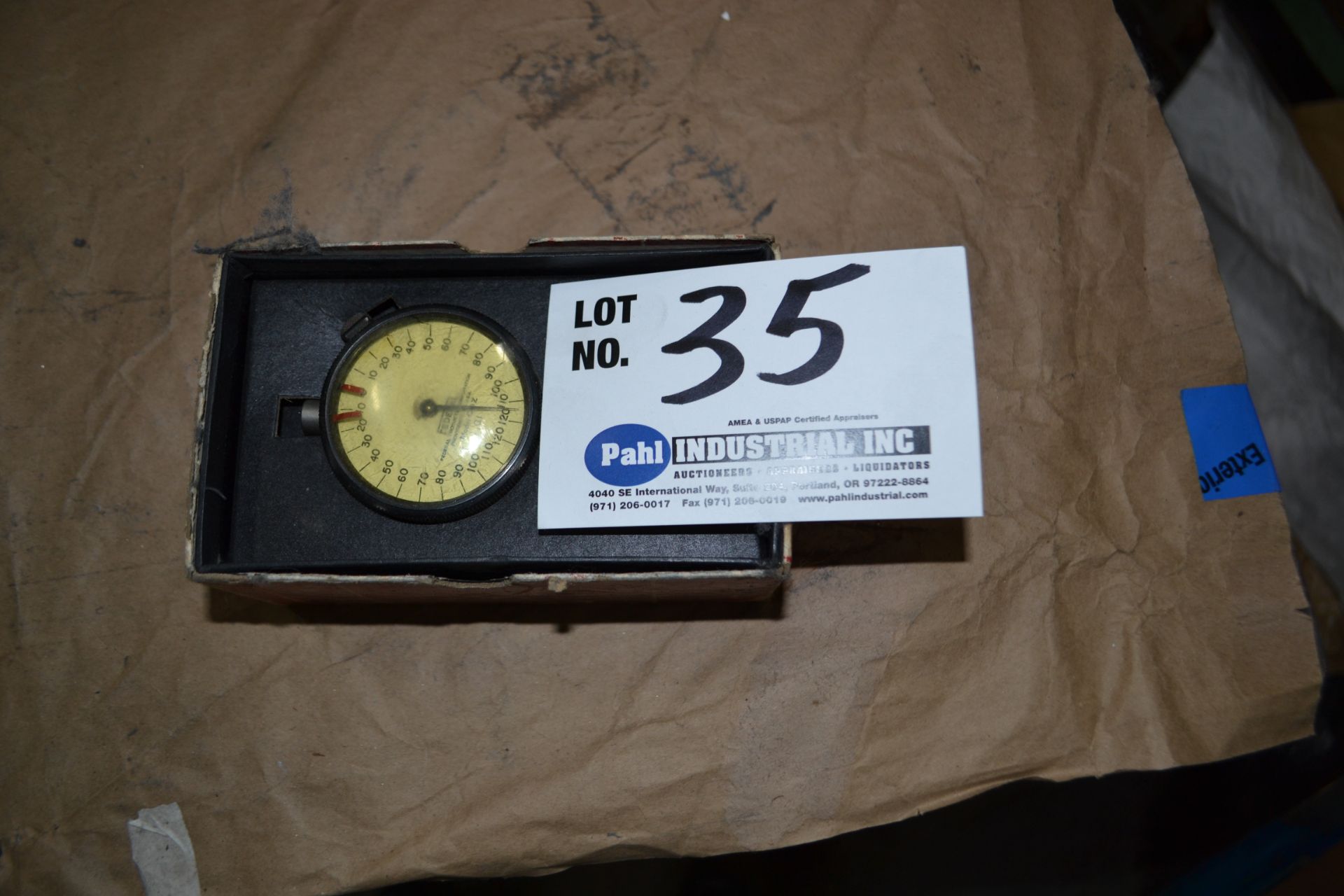 Federal C02 Dial Indicator