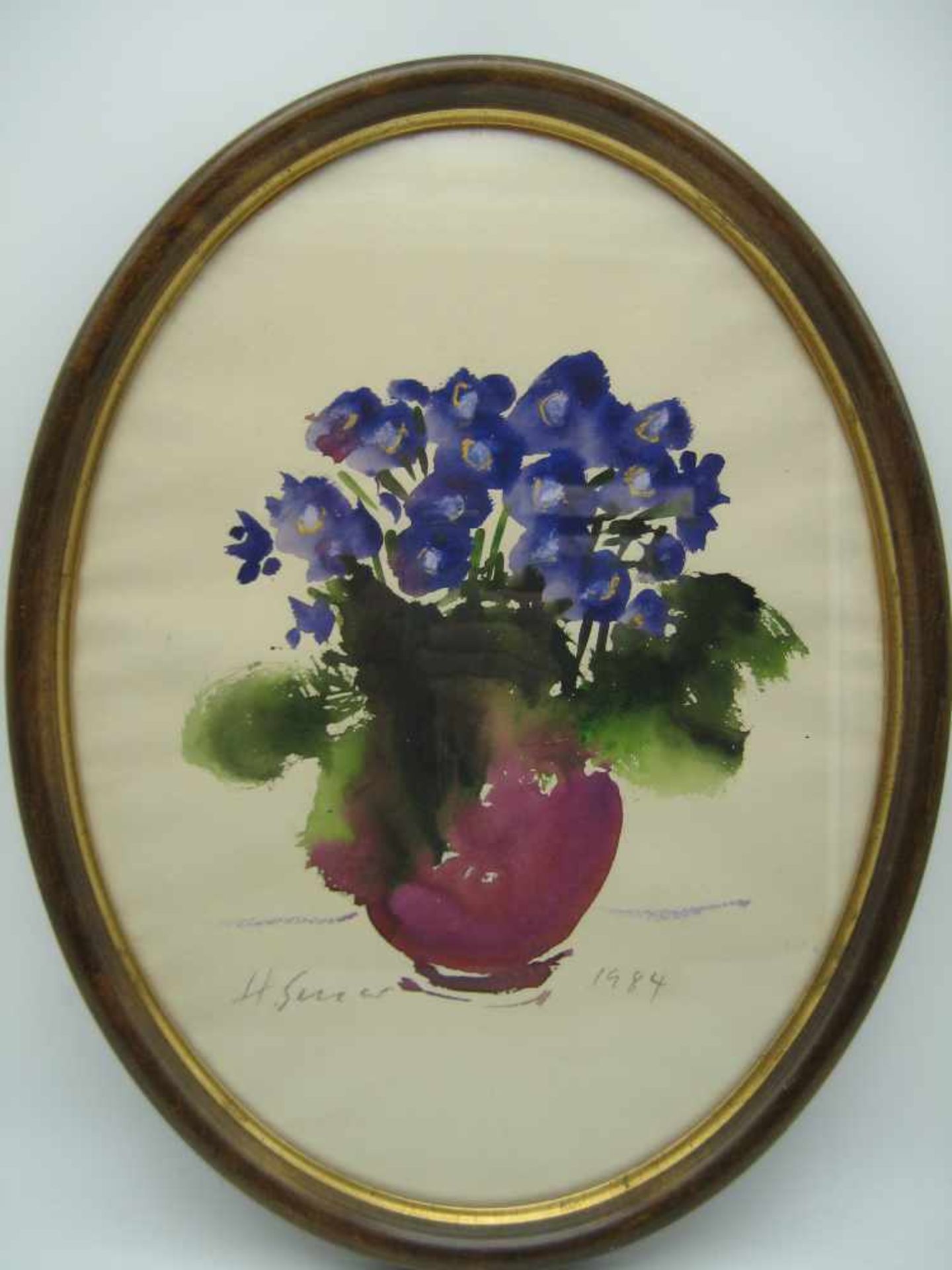 Geyer, Hermann (1934 Ulm-2016 Ulm), Aquarell auf Bütten: „Blumenstrauß in Vase“, ovaler Rahmen,