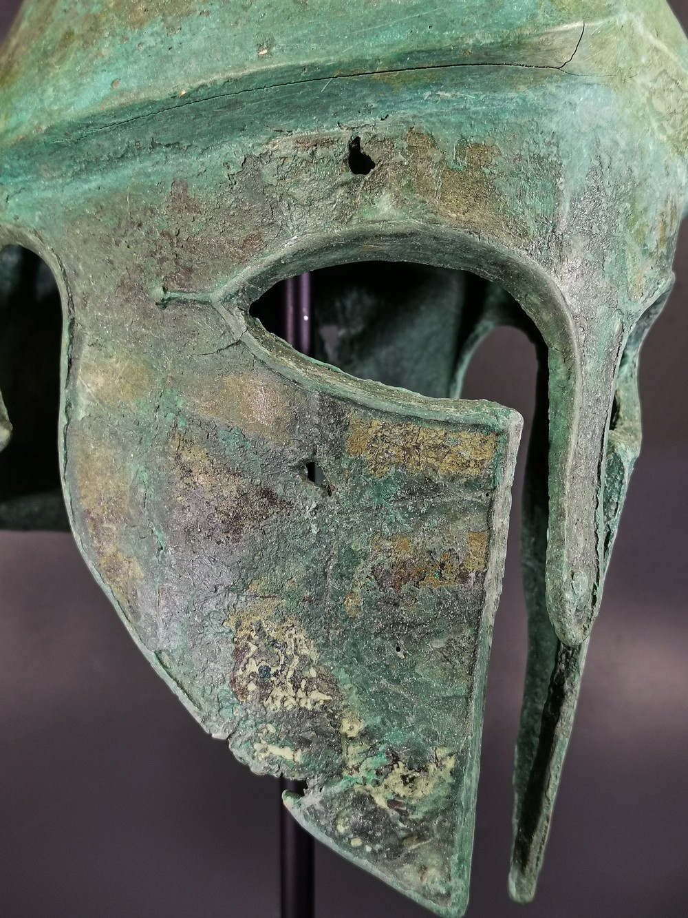 GREEK CORINTHIAN BRONZE HELMET - Image 14 of 18