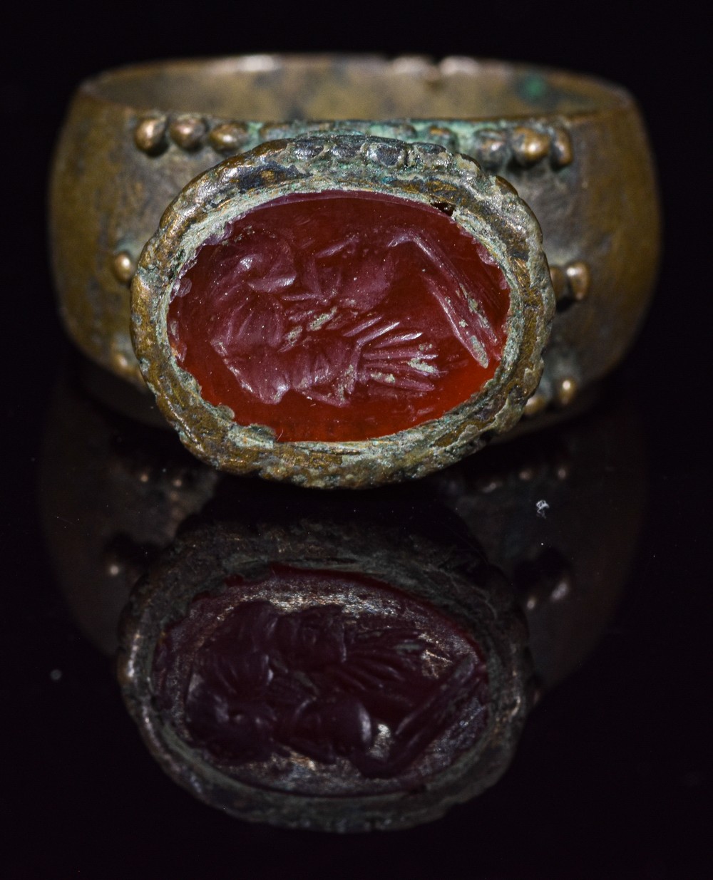 SASSANIAN BRONZE ROYAL INTAGLIO SIGNET RING