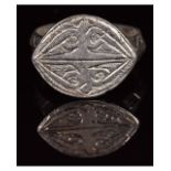 MEDIEVAL SILVER RING WITH RAVEN HEADS