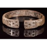 VIKING SILVER BRACELET WITH DECORATED TERMINALS