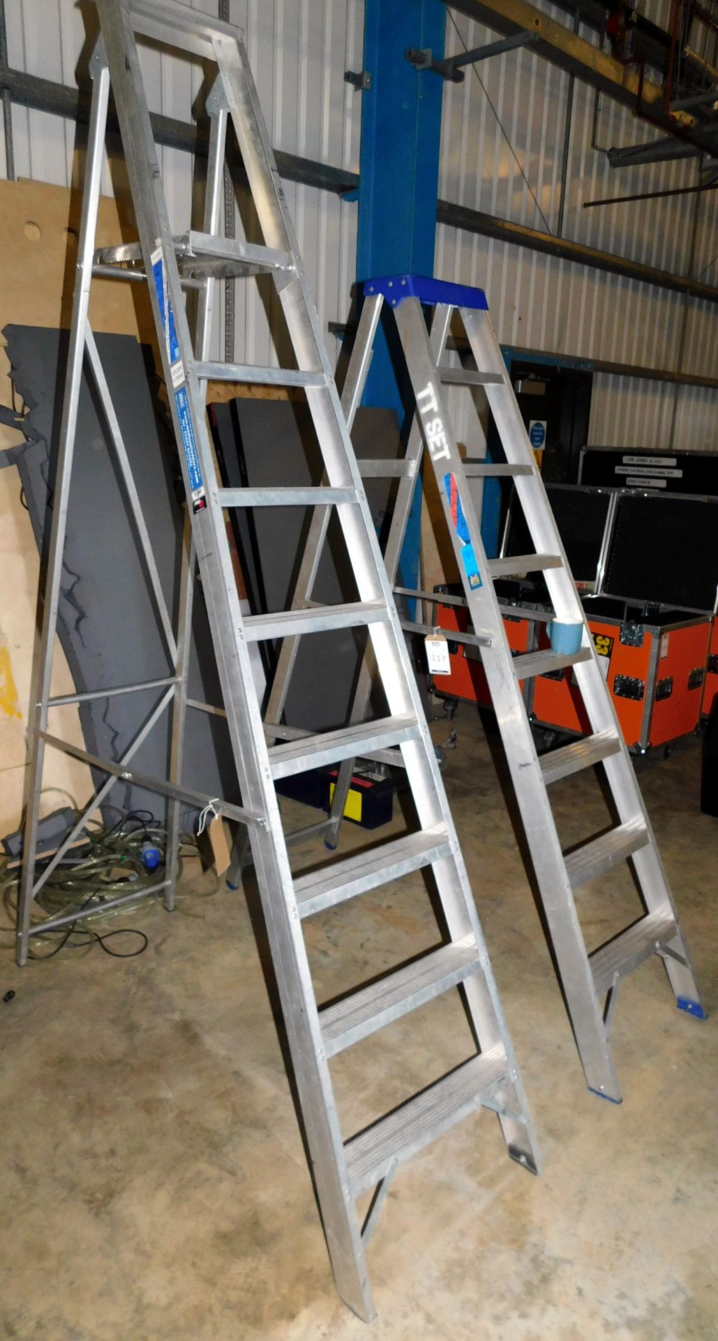 8 Rung Aluminium Domestic Step Ladder & 7 Rung Aluminium Domestic Step Ladder - Image 2 of 2