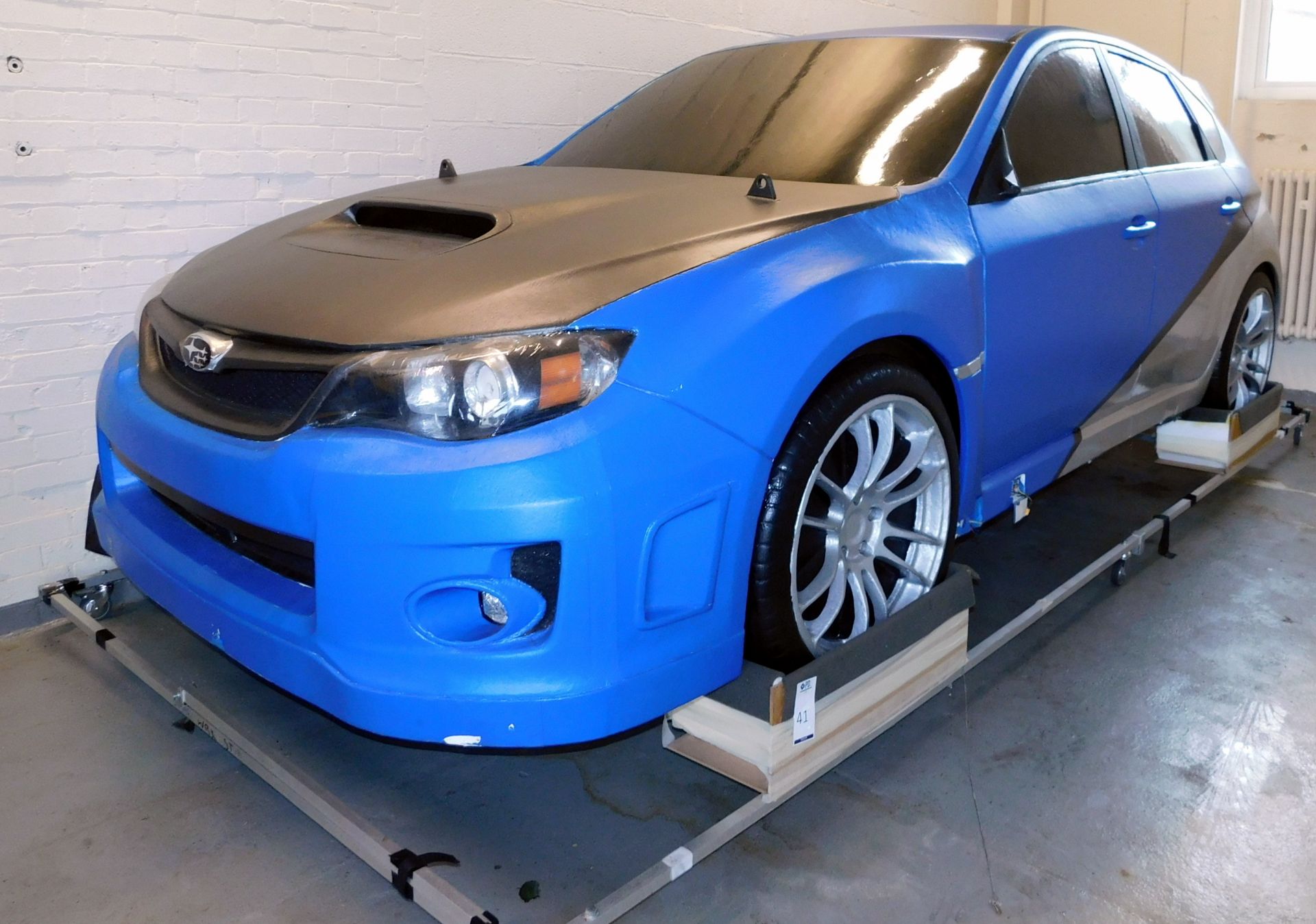 “Gear Factor” Helium Filled Flying Full Size Subaru Imprezza Model With 4 Electric Remote Controlled - Image 3 of 9