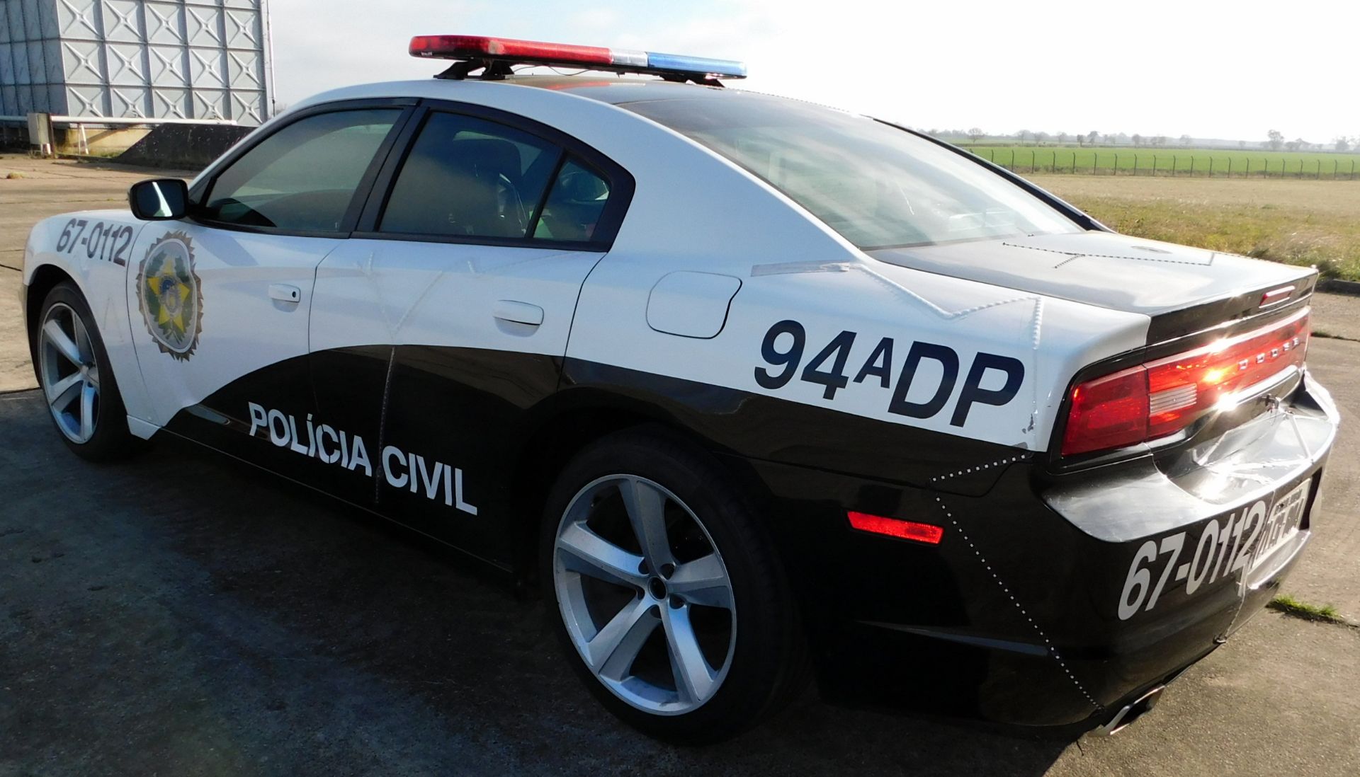 Dodge Charger 4 Door Saloon, Genuine Ex-Highway Patrol Car, LS3 V8 6.2 Litre Engine, Quaife - Image 5 of 19