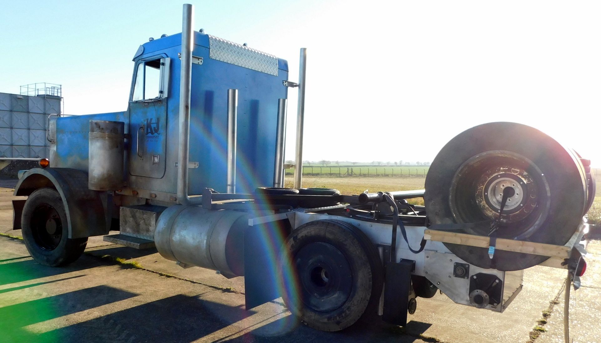 Scaled Down Bespoke Mack Tractor Unit, Deutz 914606 Diesel Engine, Hydraulic Pump & Drivetrain, - Image 11 of 26