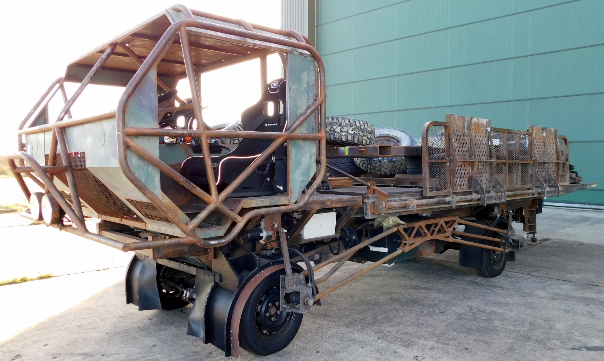 Osh Kosh Dune Truck, Replica of Vehicle seen In “Fast & Furious 5”*, LS3 6.2 Litre V8 engine, - Image 2 of 11