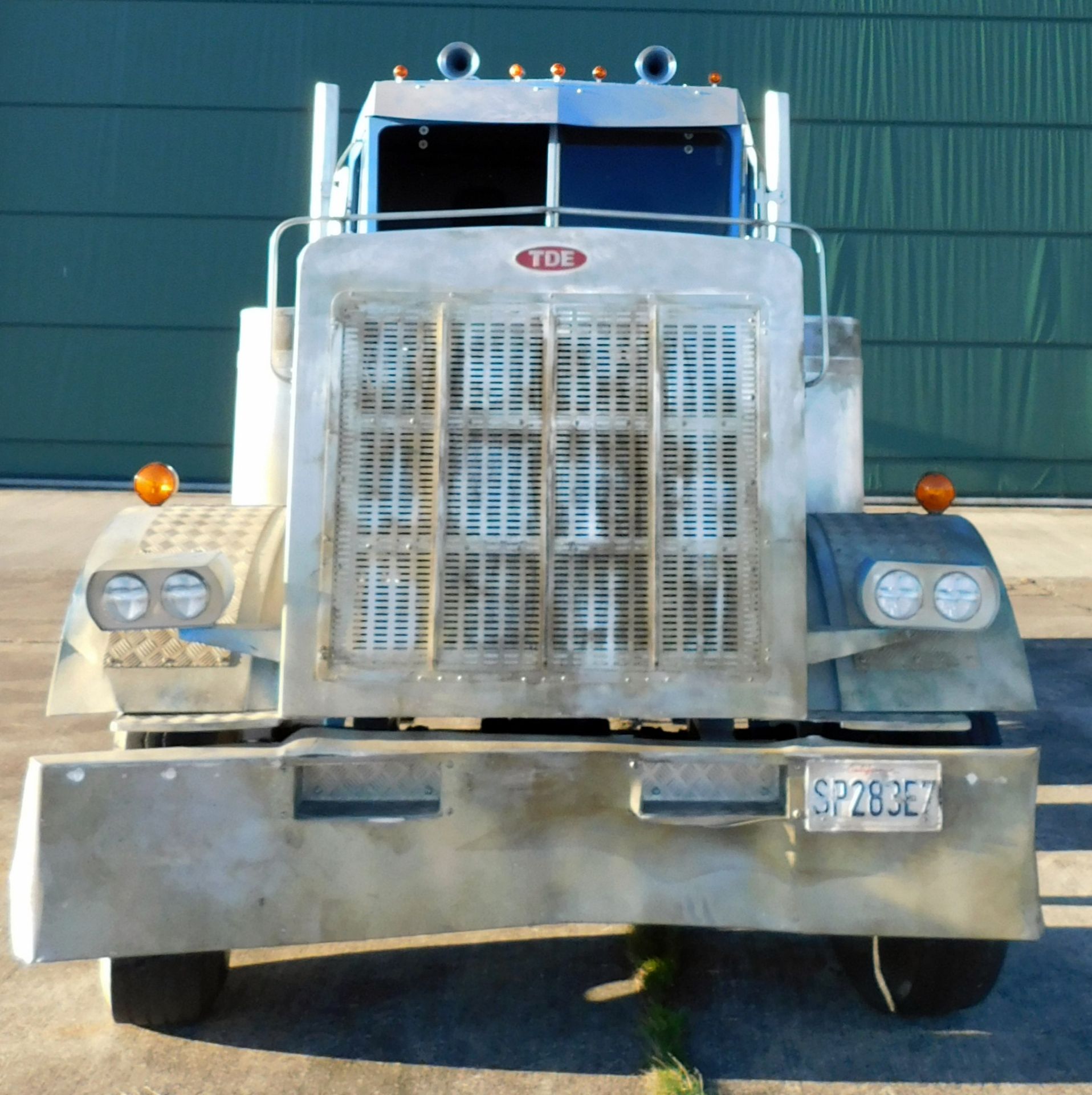 Scaled Down Bespoke Mack Tractor Unit, Deutz 914606 Diesel Engine, Hydraulic Pump & Drivetrain, - Image 16 of 26
