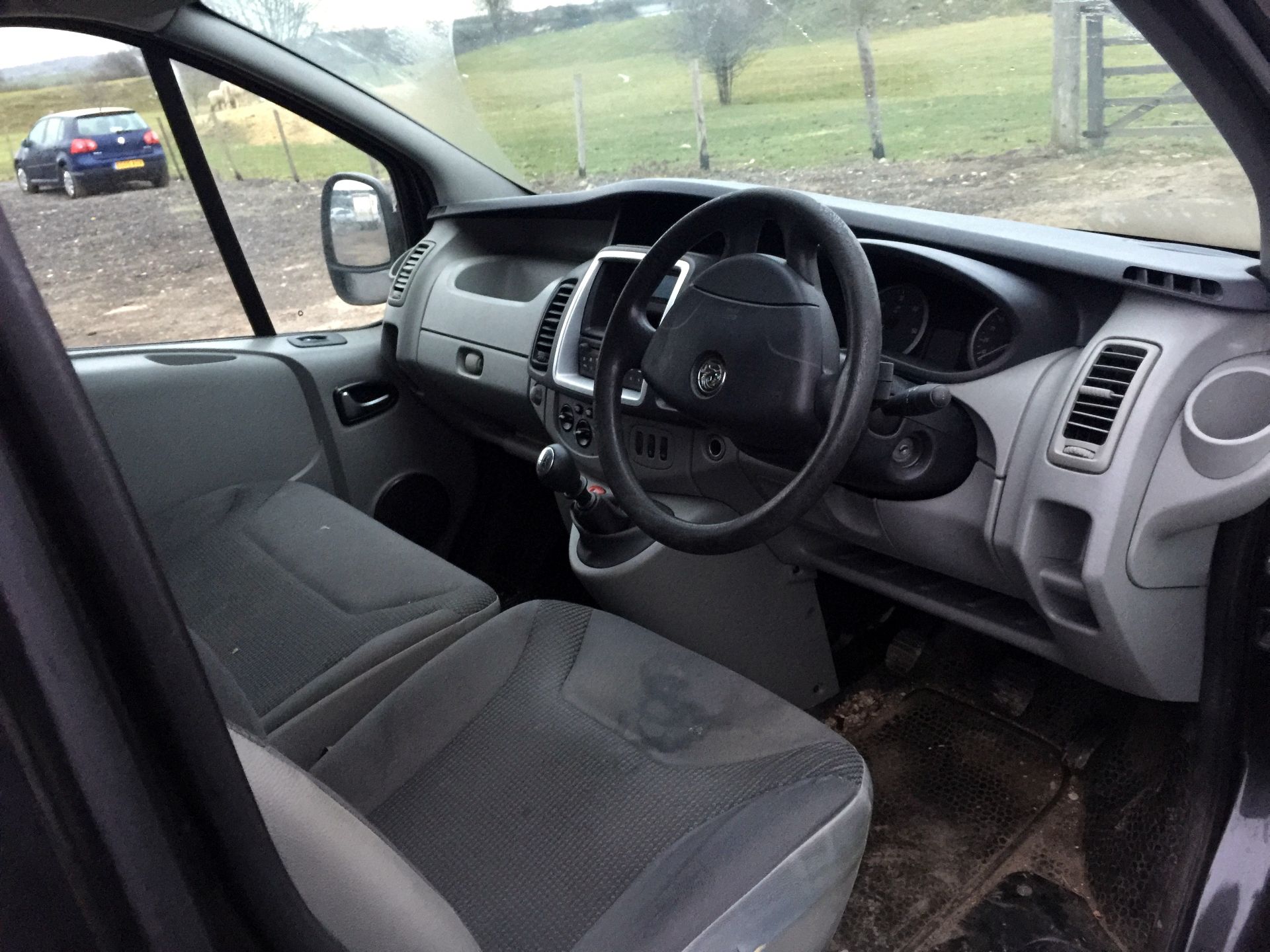 Vauxhall Vivaro SWB, 2.0CDTI, Sportive Van 2.7t Euro 5, Registration: LK63 FOT, 1st Registered: 26th - Image 7 of 8