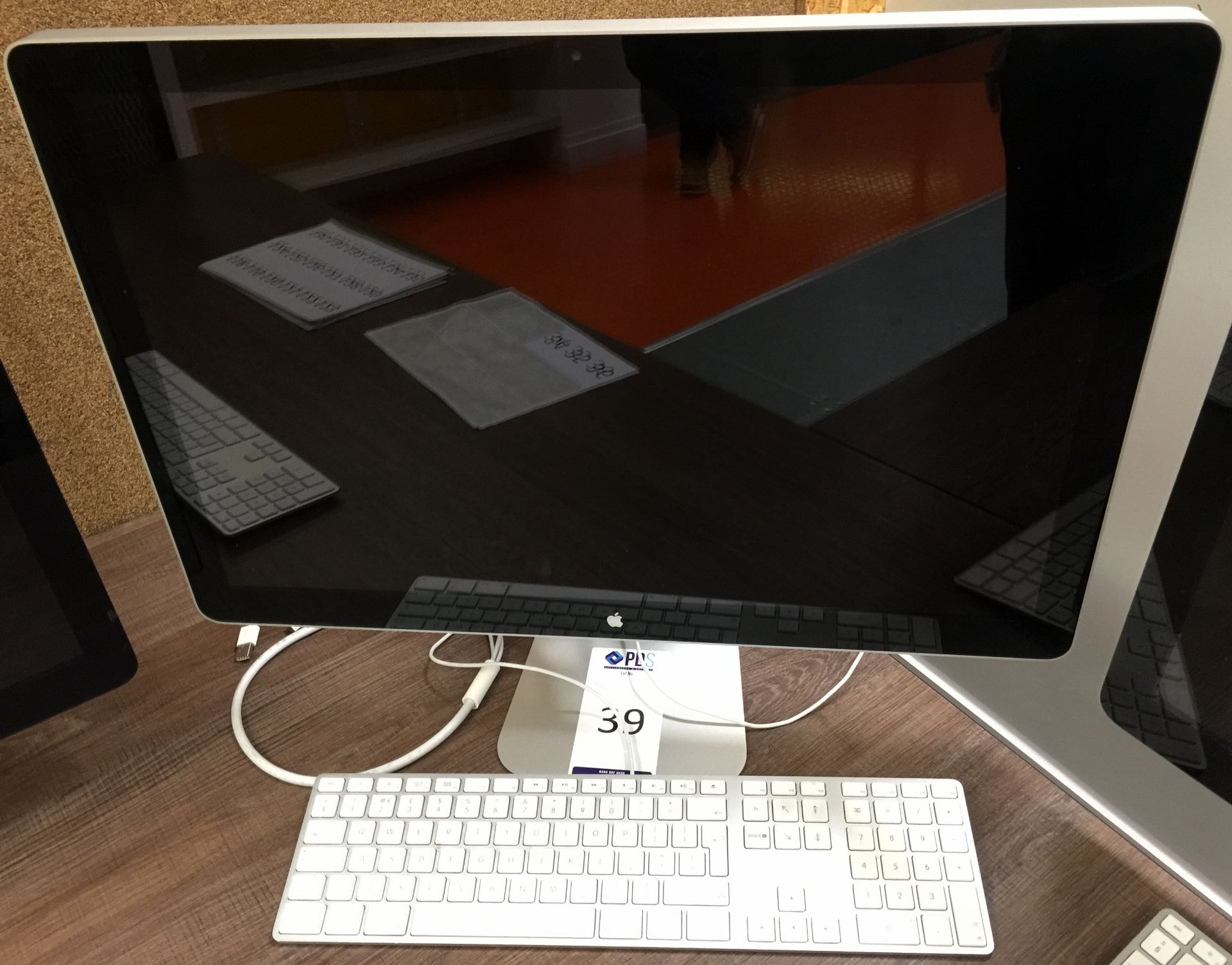 Apple A1267 24in Cinema Display LED Monitor s/n 2A9493CT0K0 (no power cable)