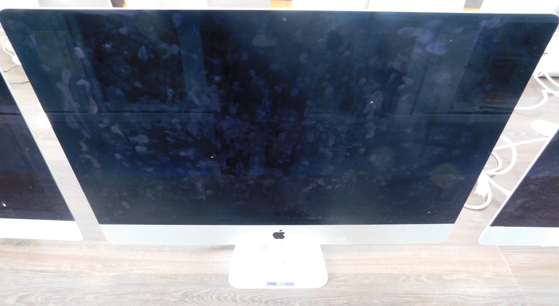 Apple 27in i5 iMac, 3.3ghz Processor, 8gb RAM, 2tb (Fusion), A1419, s/n C02RK1W3GG7L with Keyboard