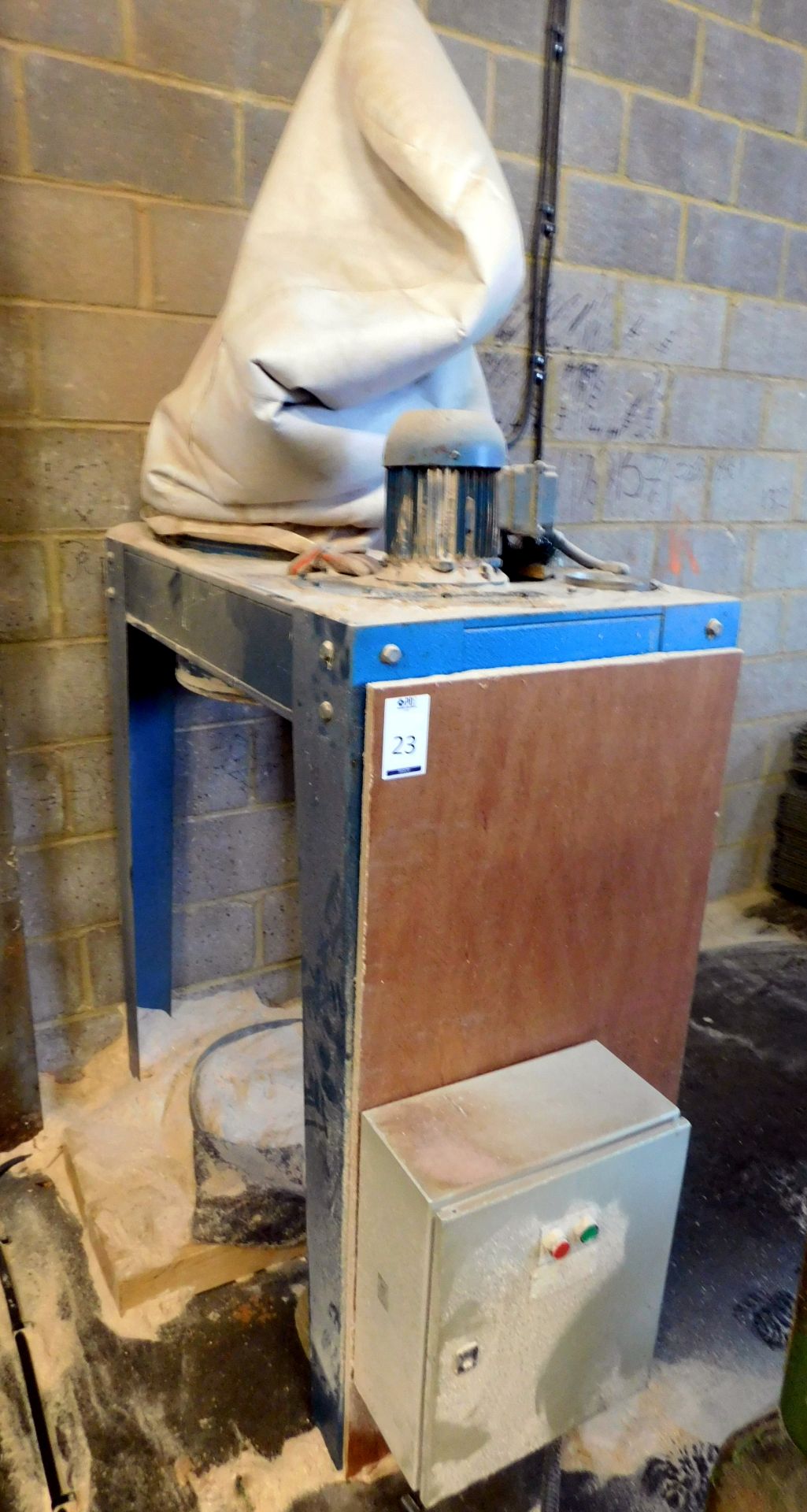 P & J Single Bag Dust Extraction Unit (Located Ramsgate)