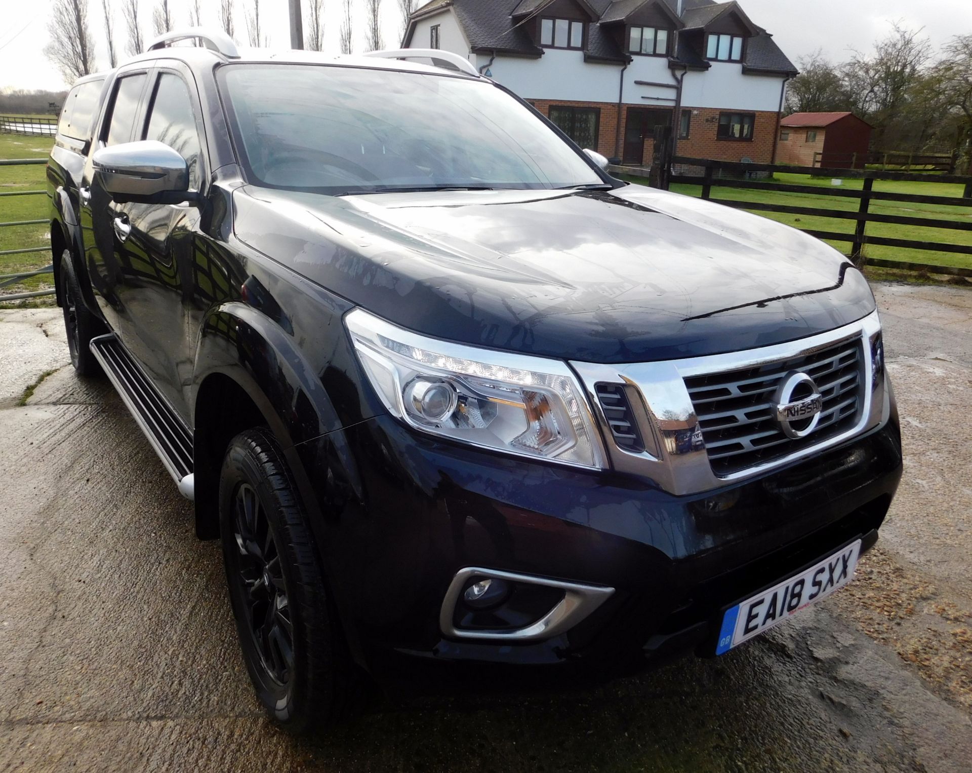 Nissan Navara Tekna 2.3 DCI 4wd Auto Double Cab Pick-up, EA18 SXX, First Registered 31/5/2018,