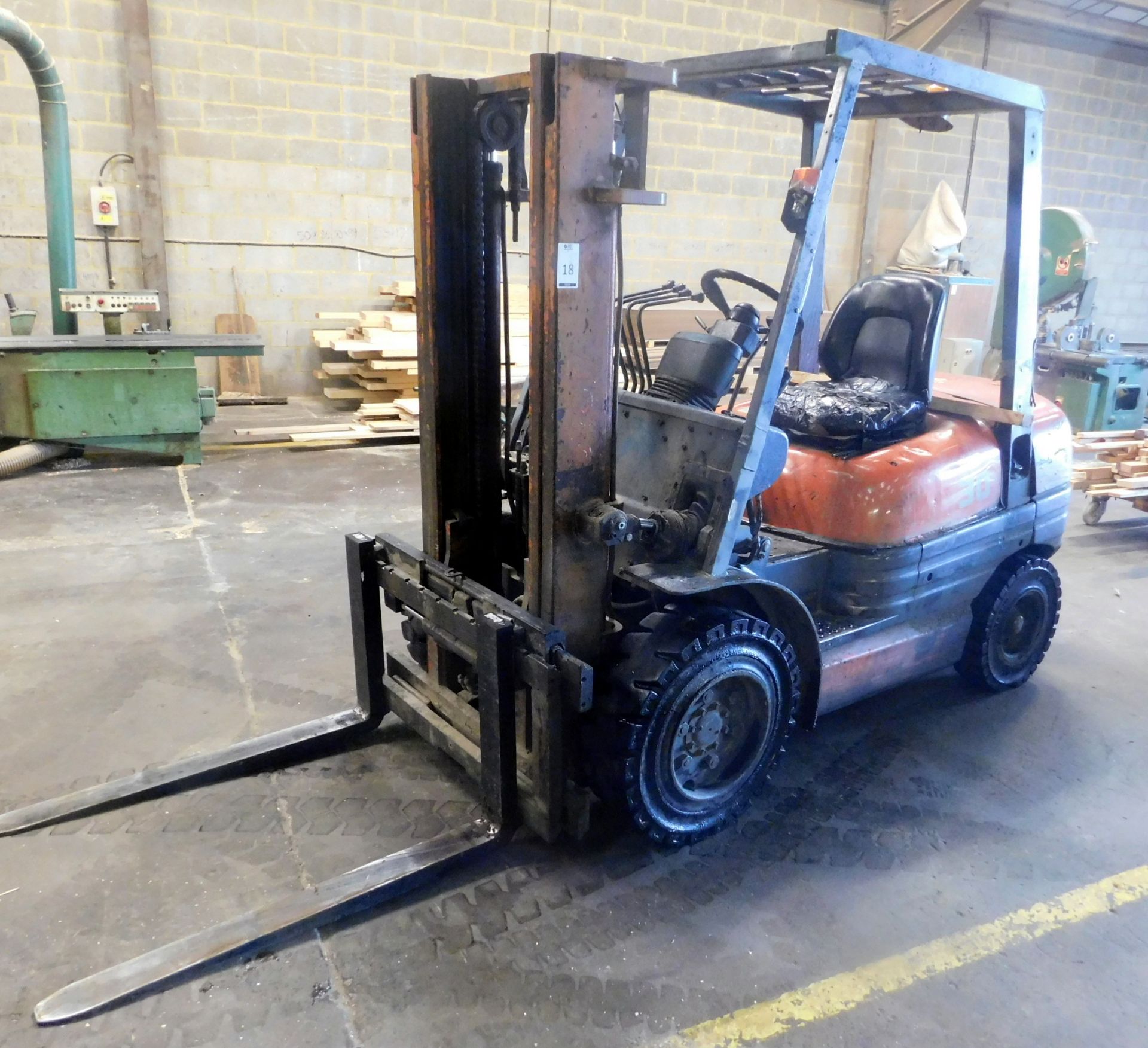 Toyota 30 Diesel Fork Lift Truck; Capacity 3000kg (Located Ramsgate) (Collection Delayed to 3pm on