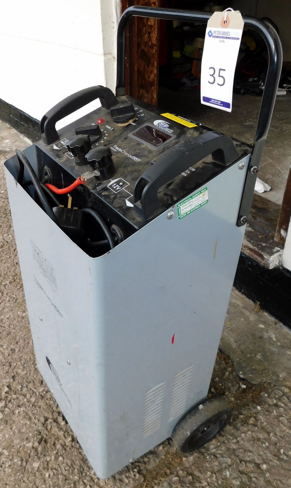 Power Ring Trade Charge 55T Battery Starter (Located Warrington) - Image 2 of 4