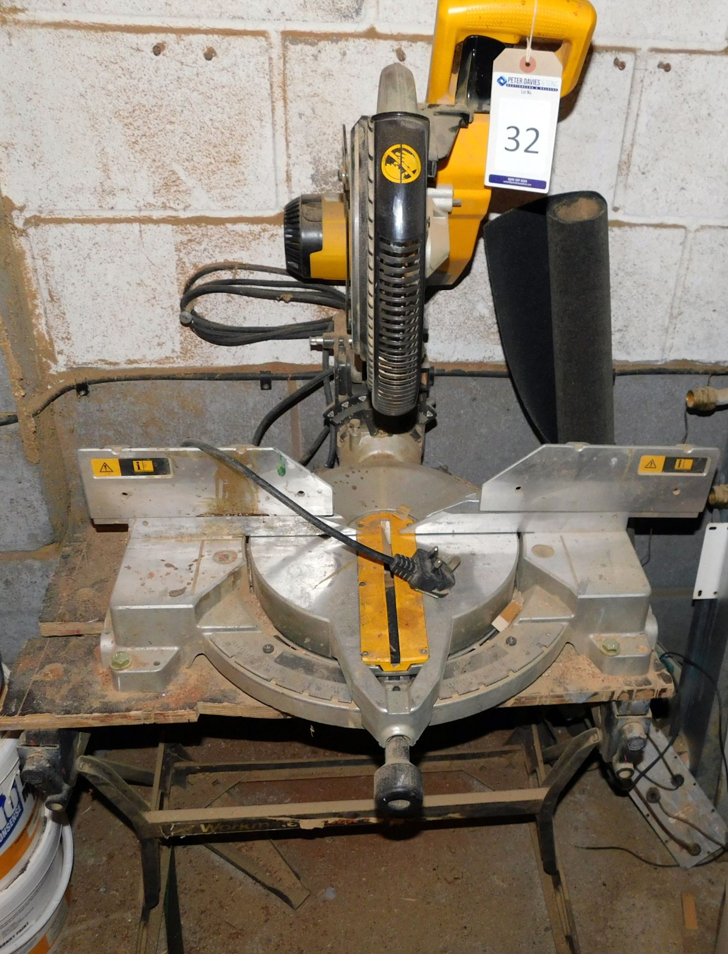 Dewalt DW706E Mitre Saw, 240v (Located Warrington)