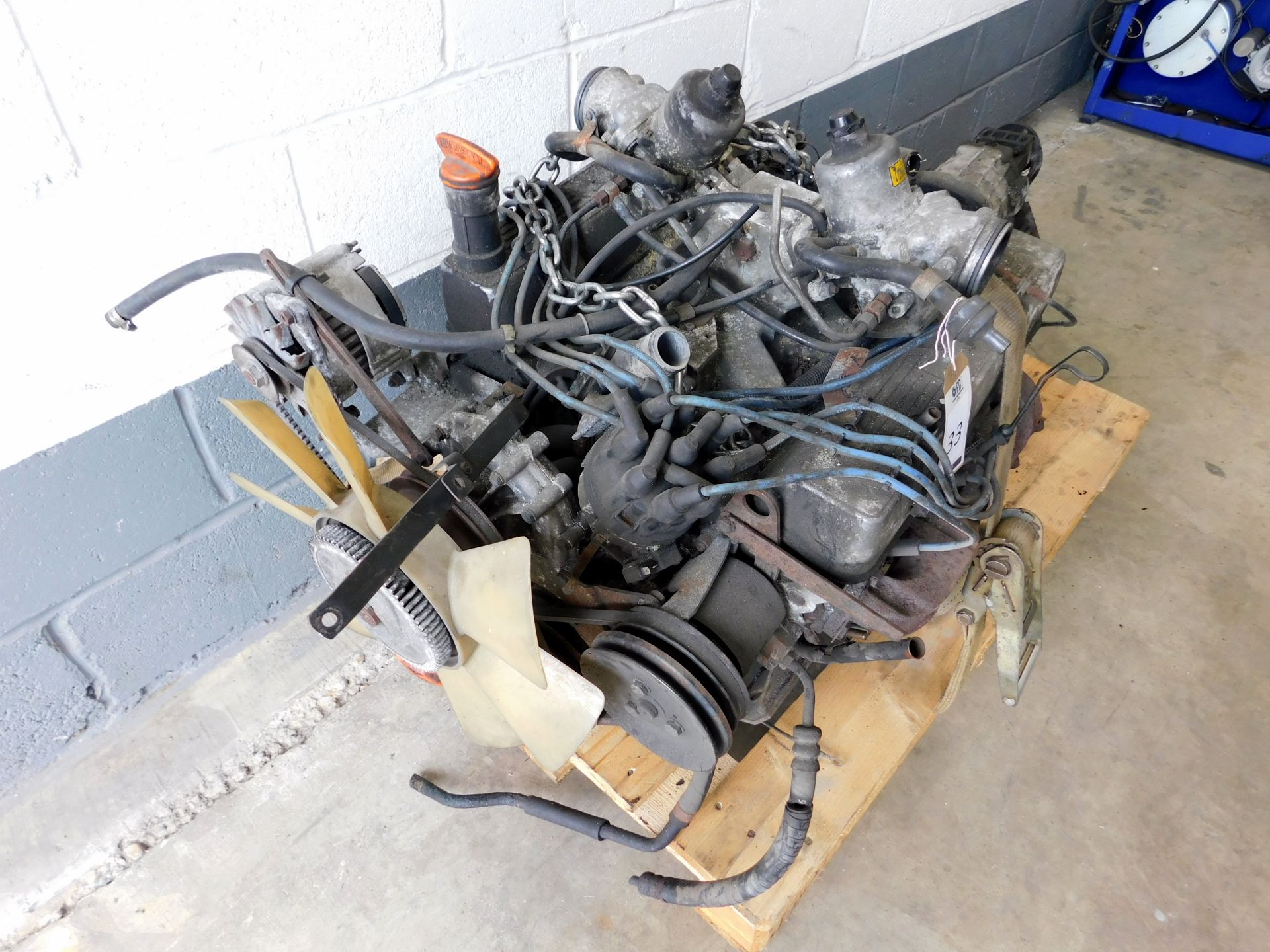 Rover V8 Engine And Transmission - Image 2 of 2