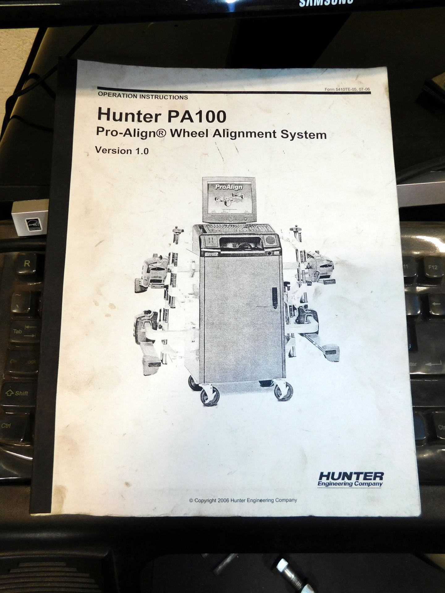 Hunter PA100 Proalign Wheel Alignment System (Located Unit G, Harlow House, Shelton Road, - Image 4 of 9