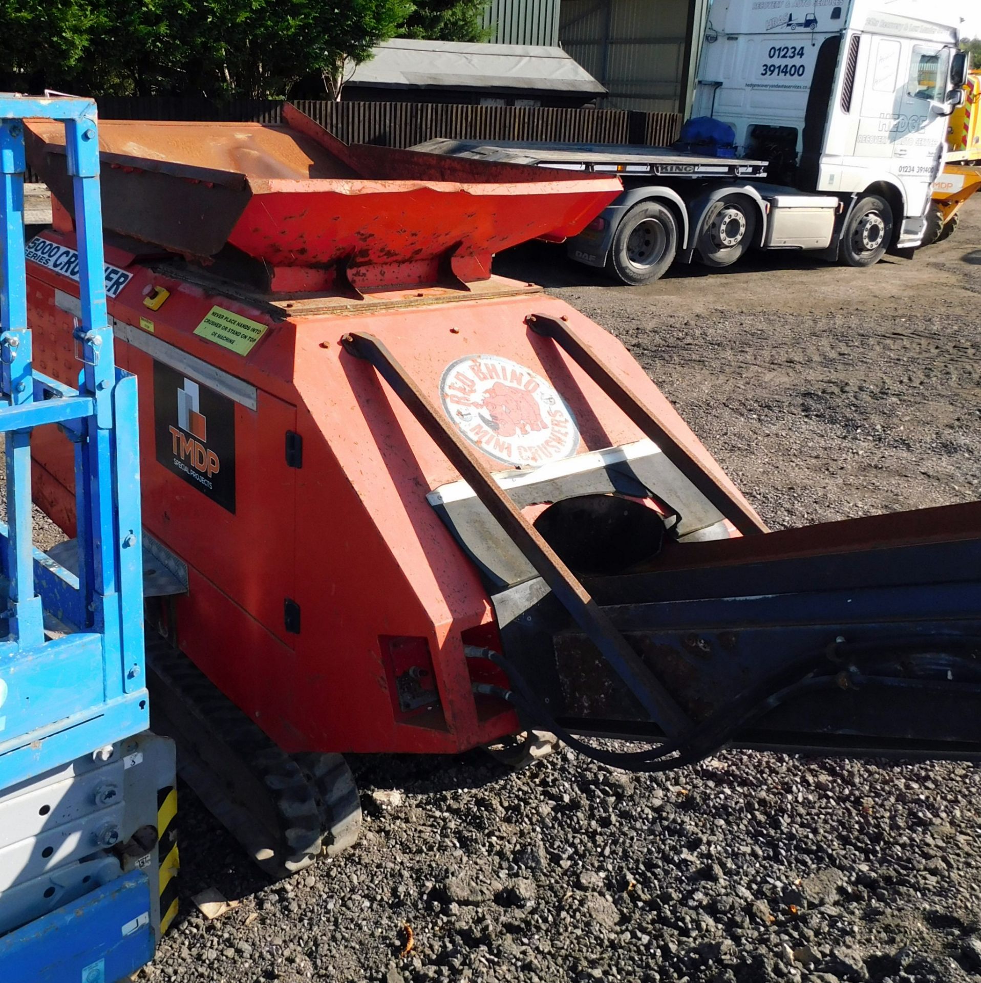 Red Rhino 5000T Crusher, serial number 060704 (2007) (Located Milton Keynes, Viewing by - Image 4 of 15