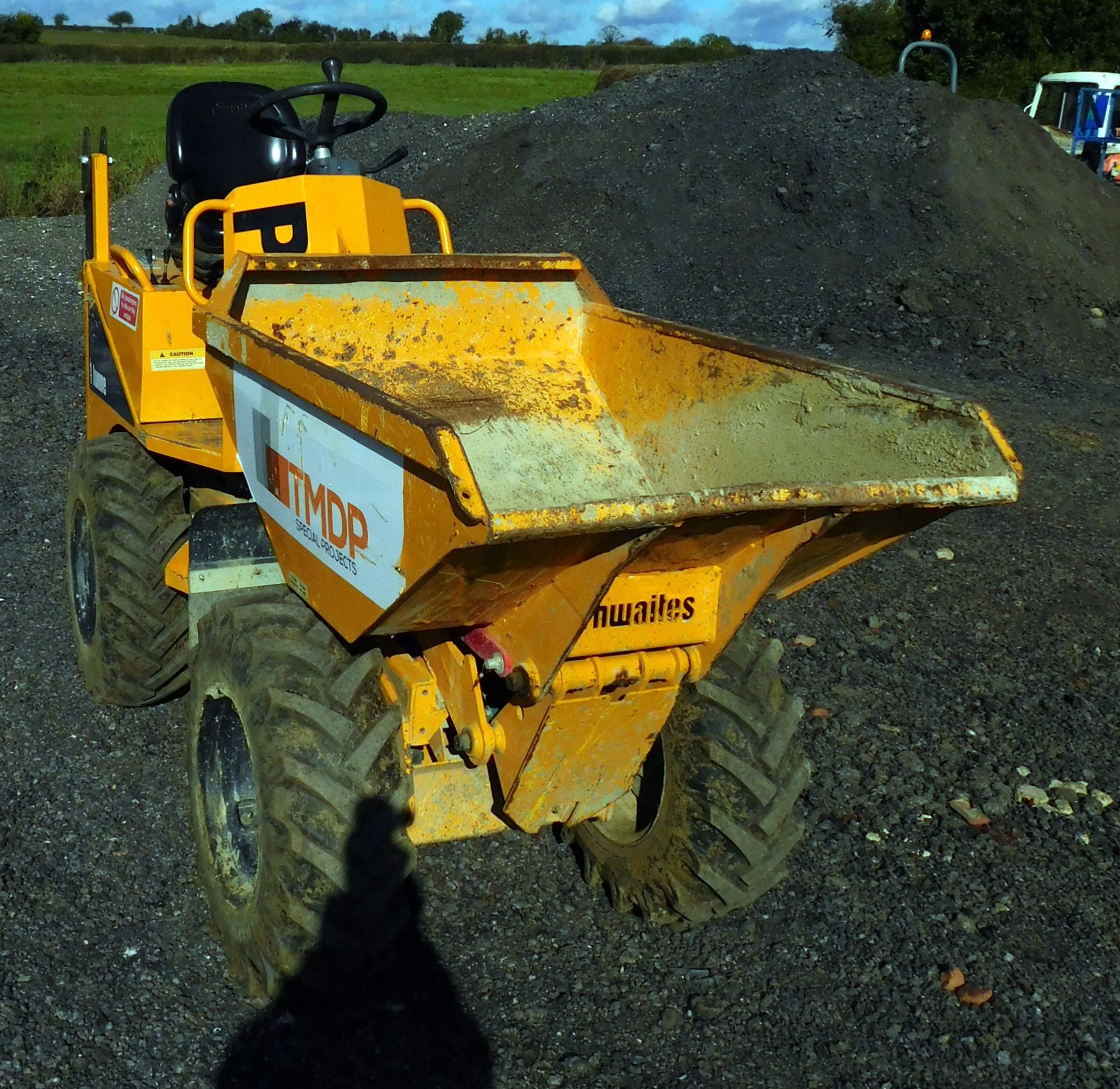 Thwaites 1t High Tip Dumper, 2016, serial number SLCM201Z1617D3867 (2016) (Located Milton Keynes, - Image 2 of 9