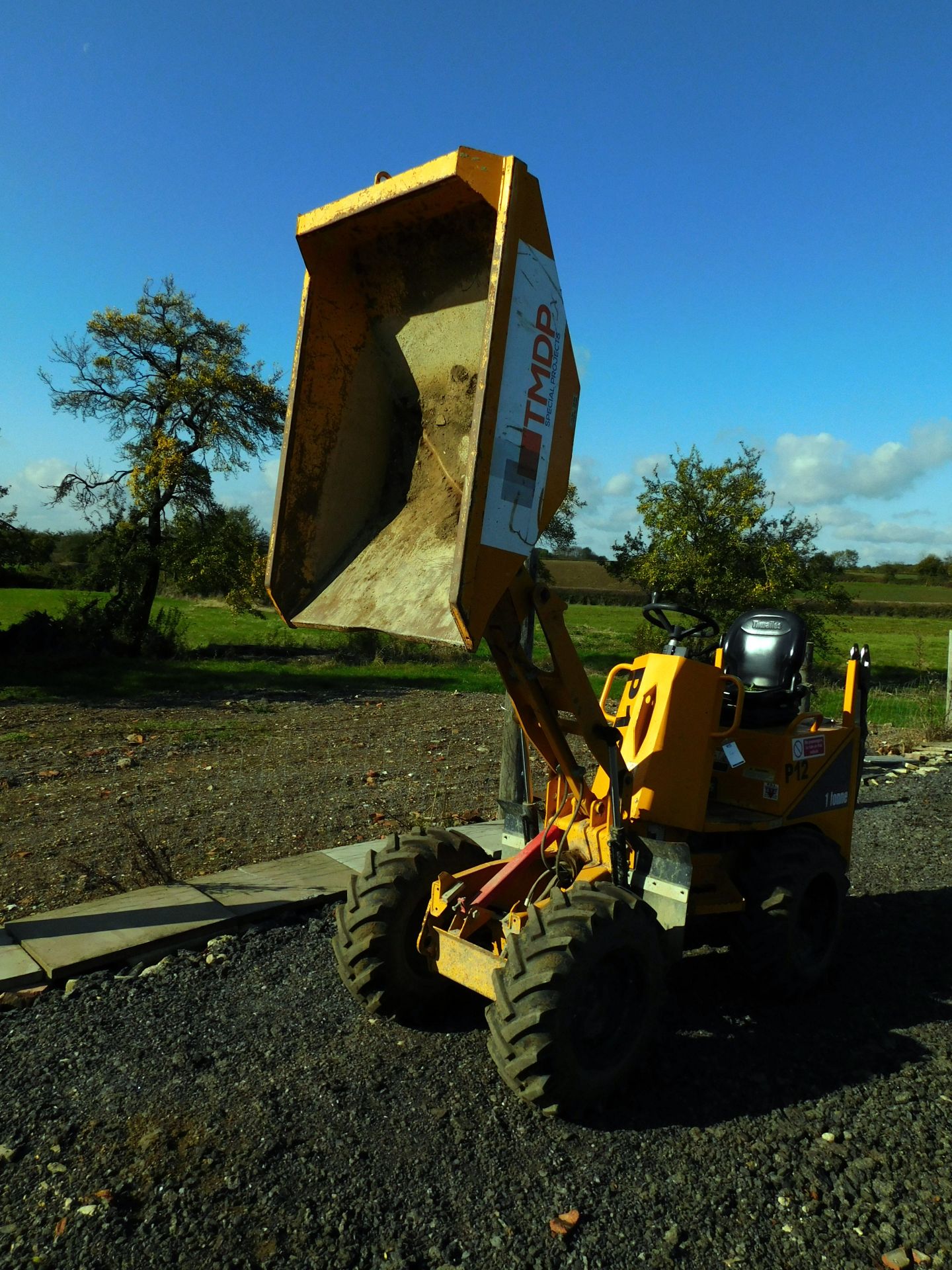 Thwaites 1t High Tip Dumper, 2016, serial number SLCM201Z1617D3867 (2016) (Located Milton Keynes, - Image 9 of 9